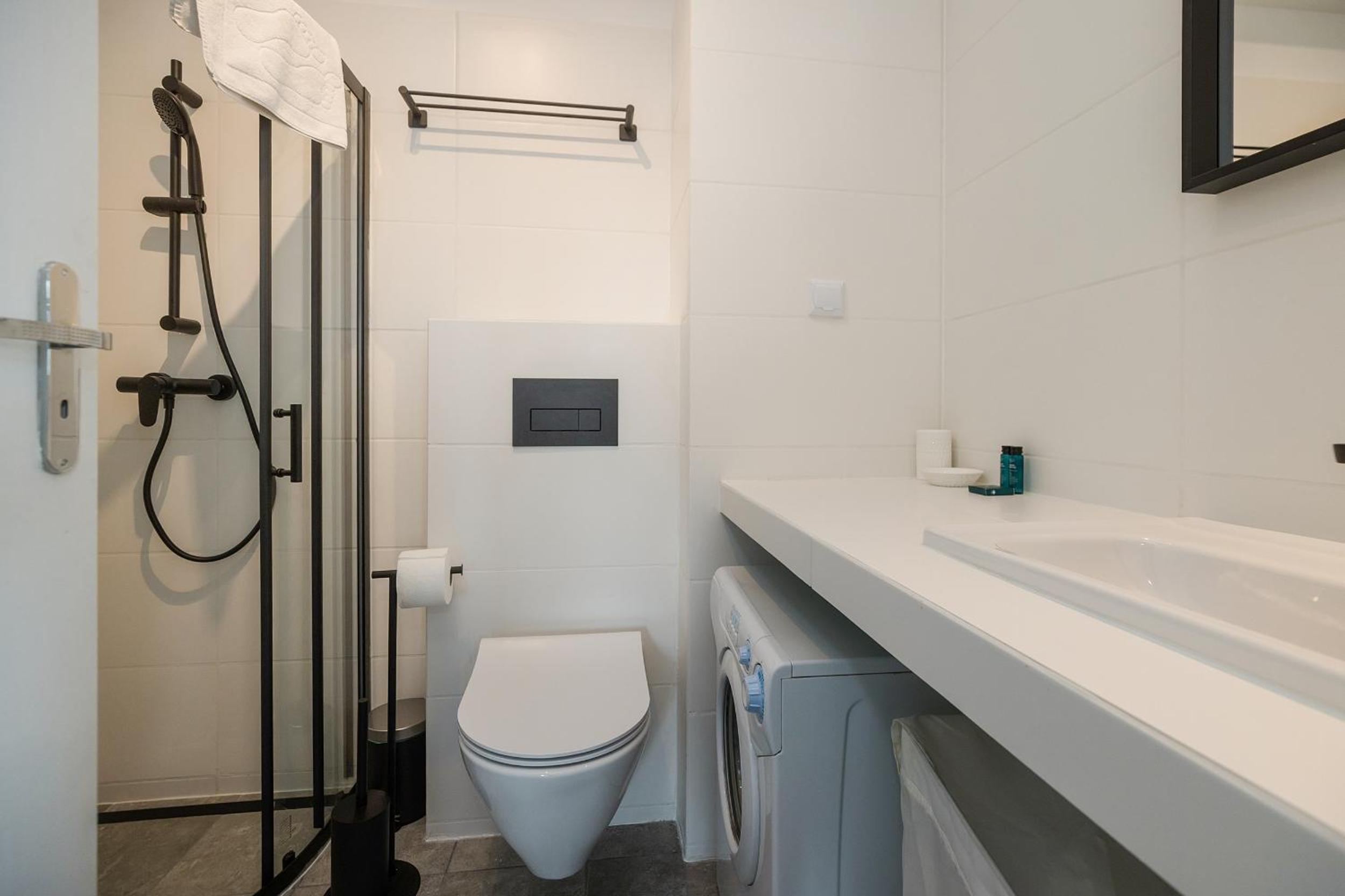 Apartment - Photo 8