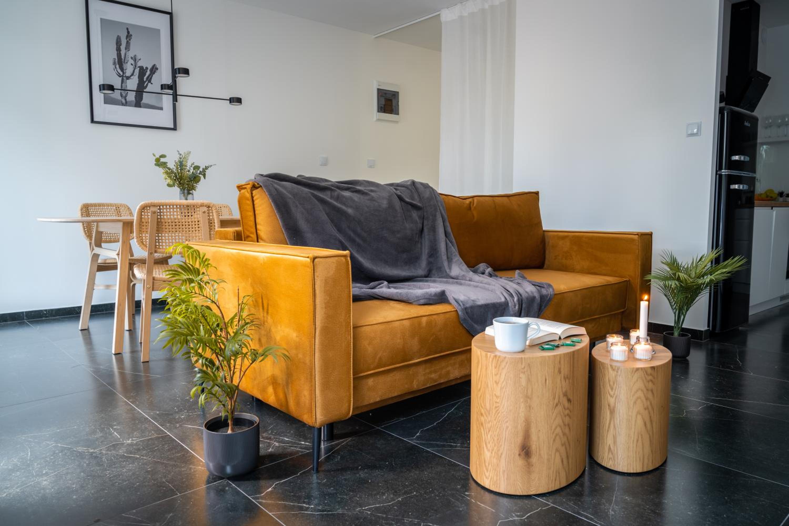 One-Bedroom Apartment - Photo 17