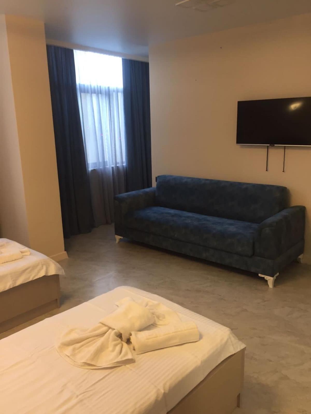 Large Twin Room