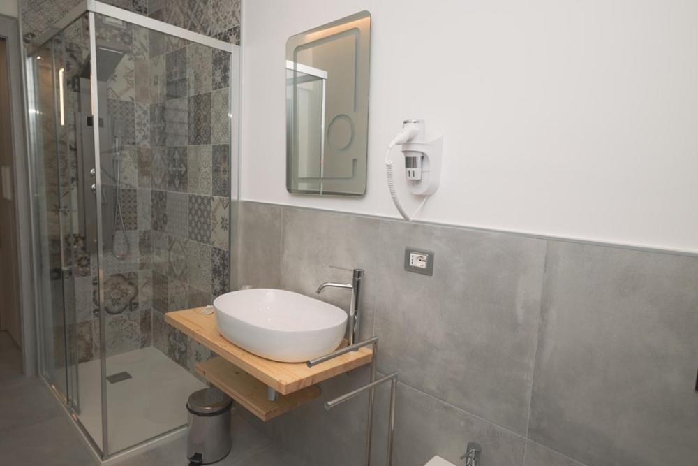 Luxury Triple Room - Photo 3