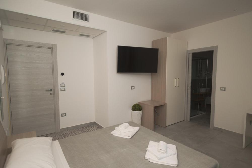 Luxury Triple Room - Photo 5
