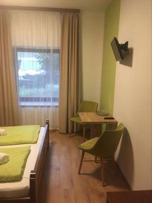 Standard Double Room photo 3
