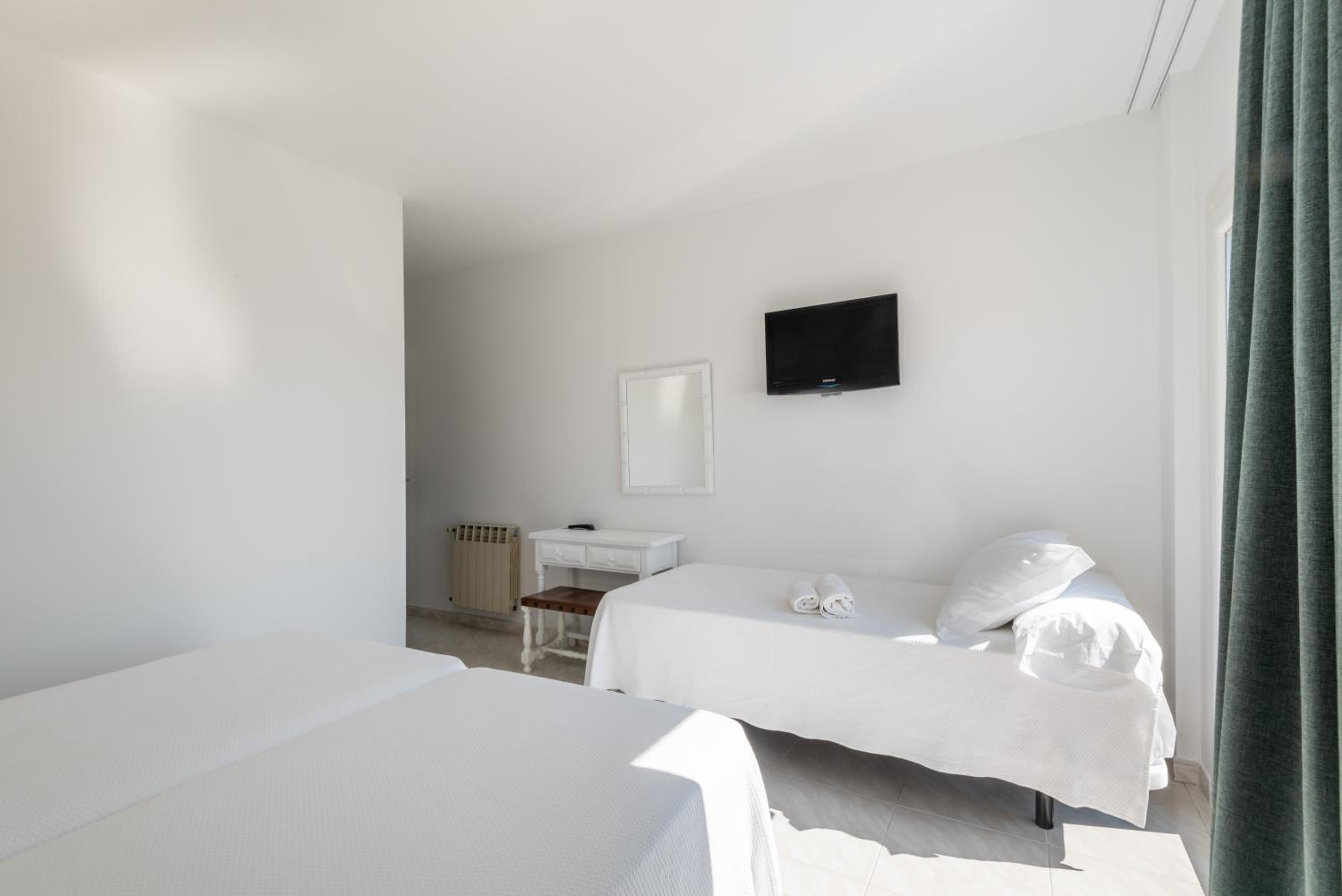 Budget Triple Room