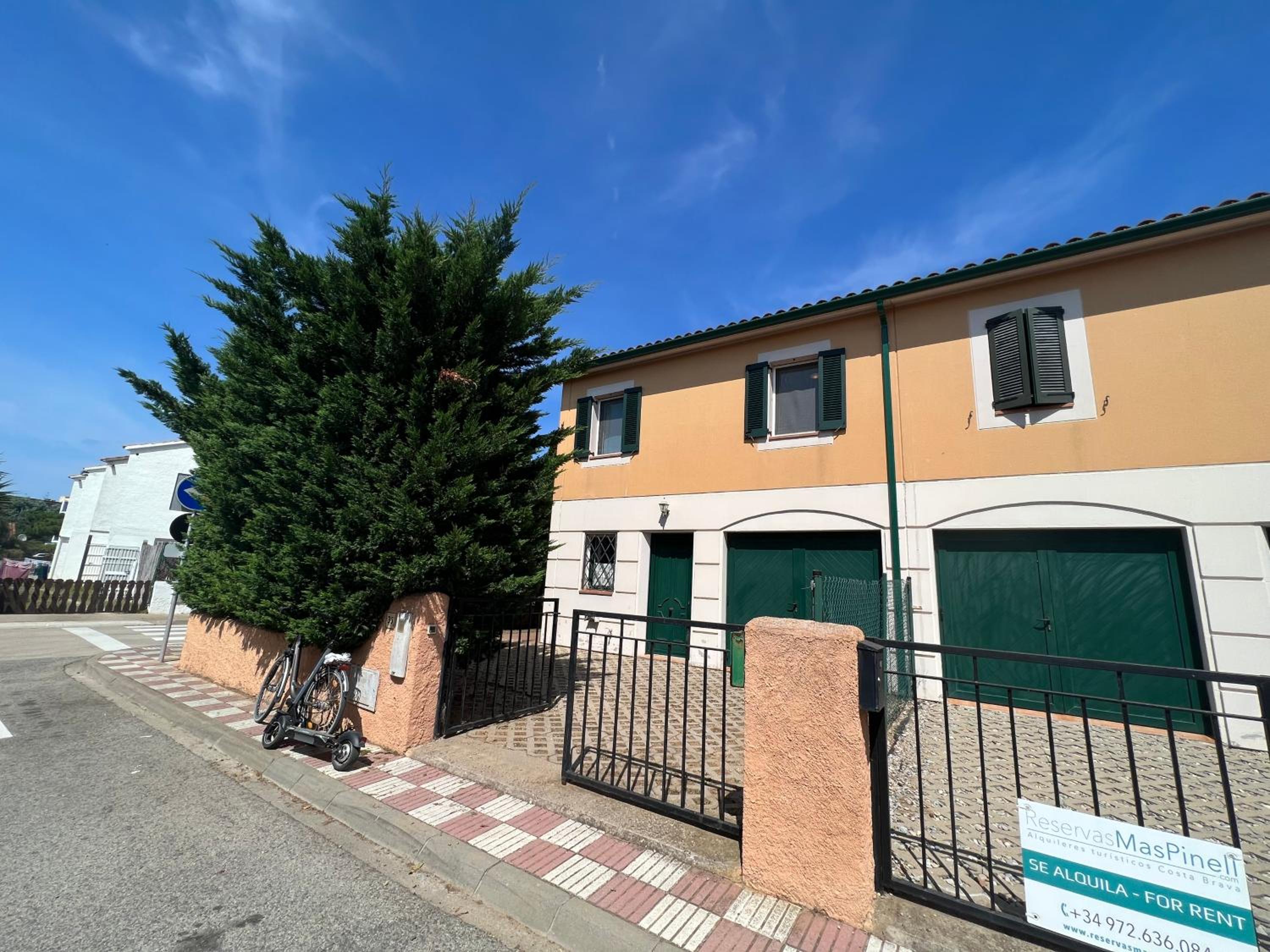 Three-Bedroom Townhouse