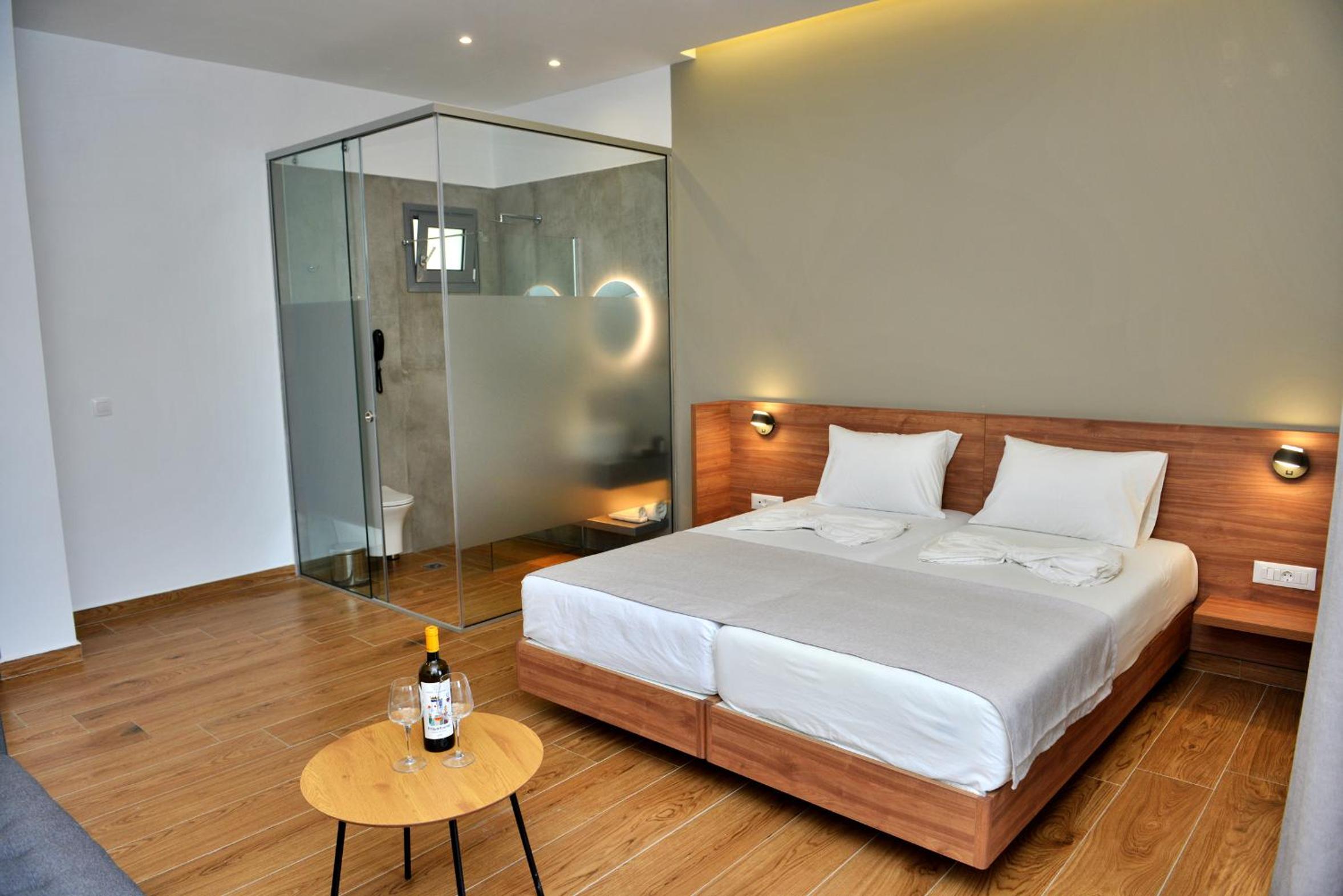 Double or Twin Room with Swimming Pool Access