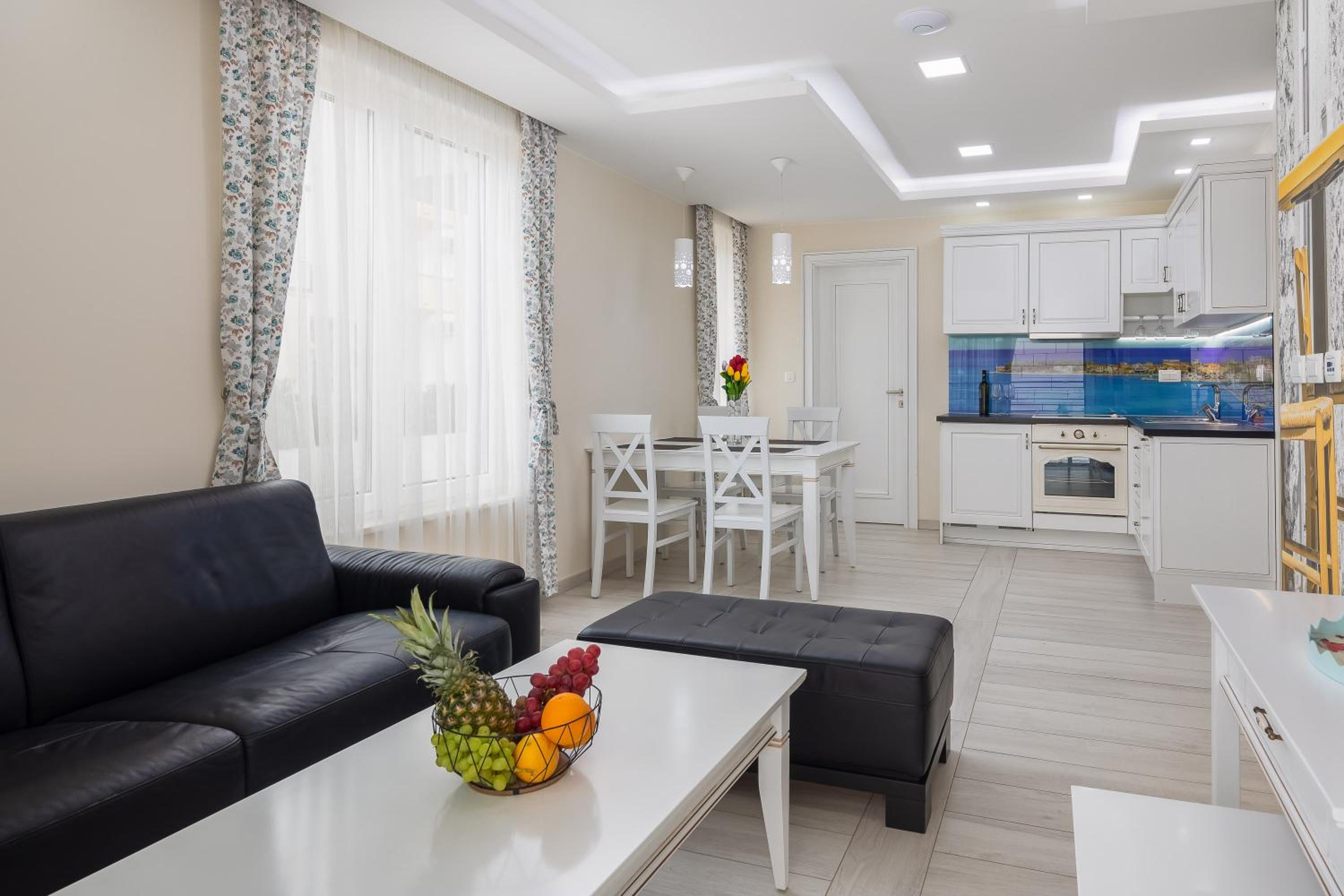 Apartment - Ground Floor photo 3