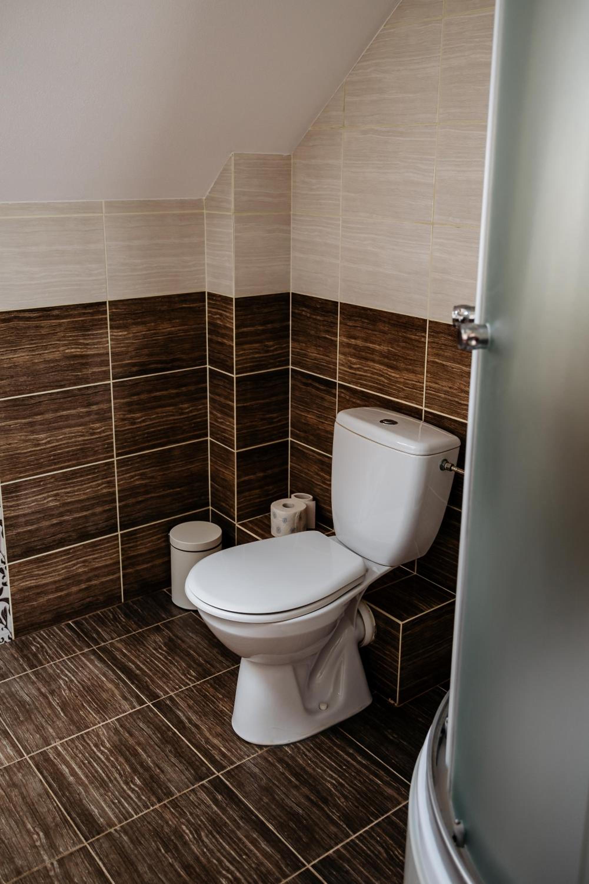Basic Triple Room - Photo 6