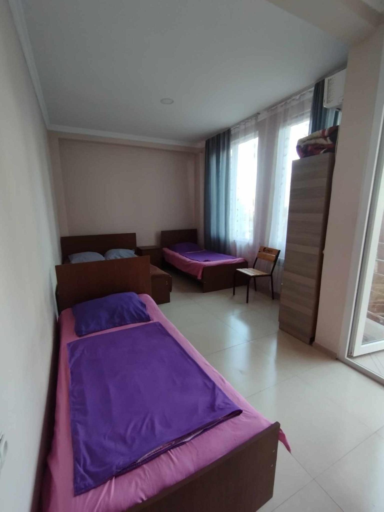 Quadruple Room with Bath photo 1