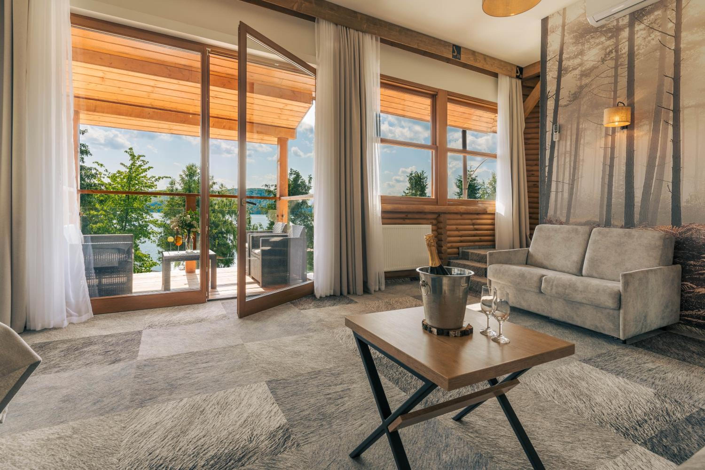 King Room with Lake View
