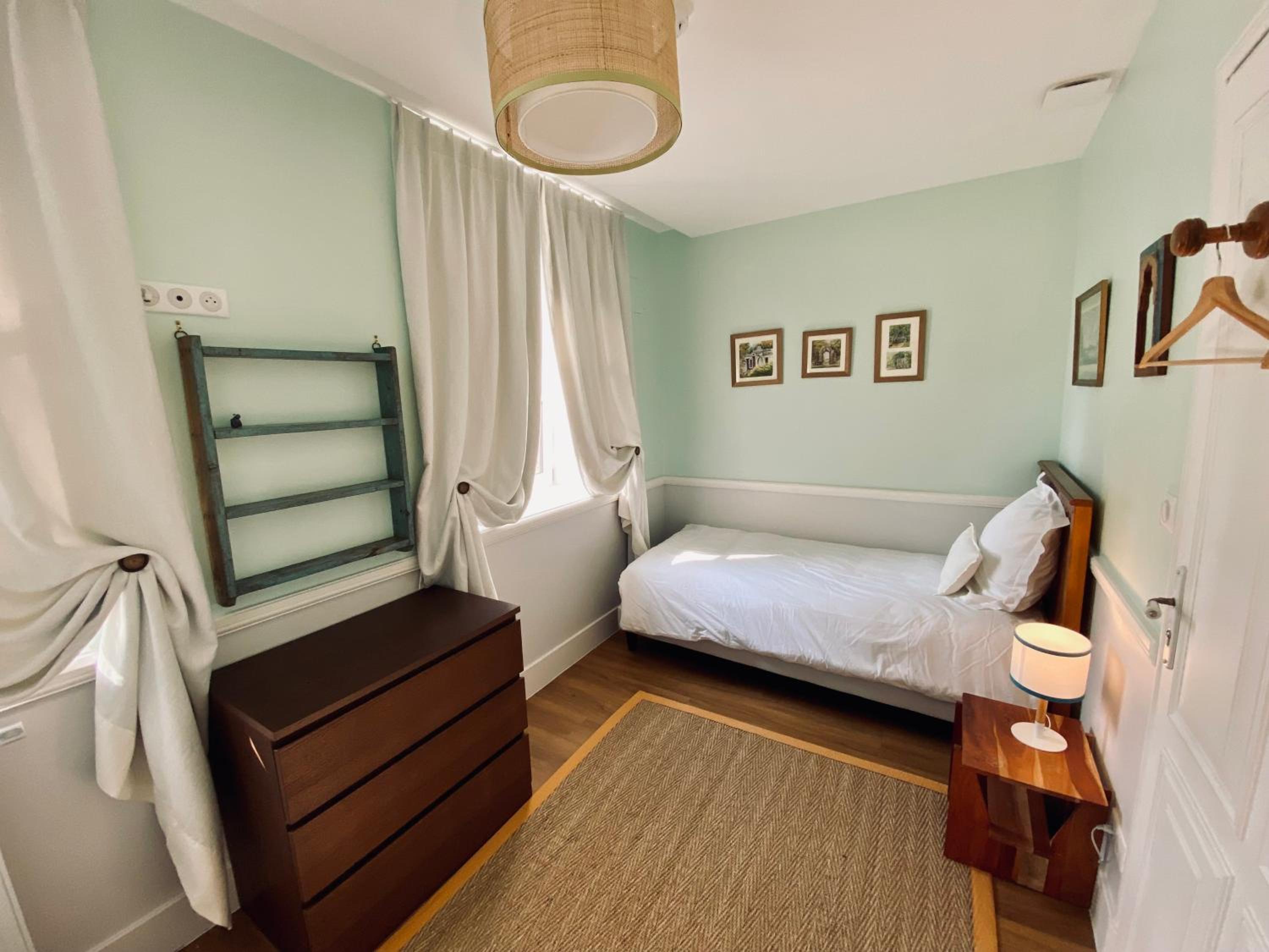 Double or Twin Room - Photo 1