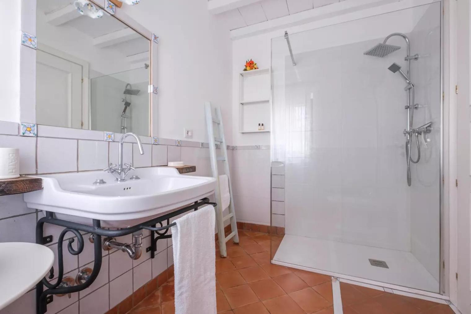 Studio with Sea View - Photo 8