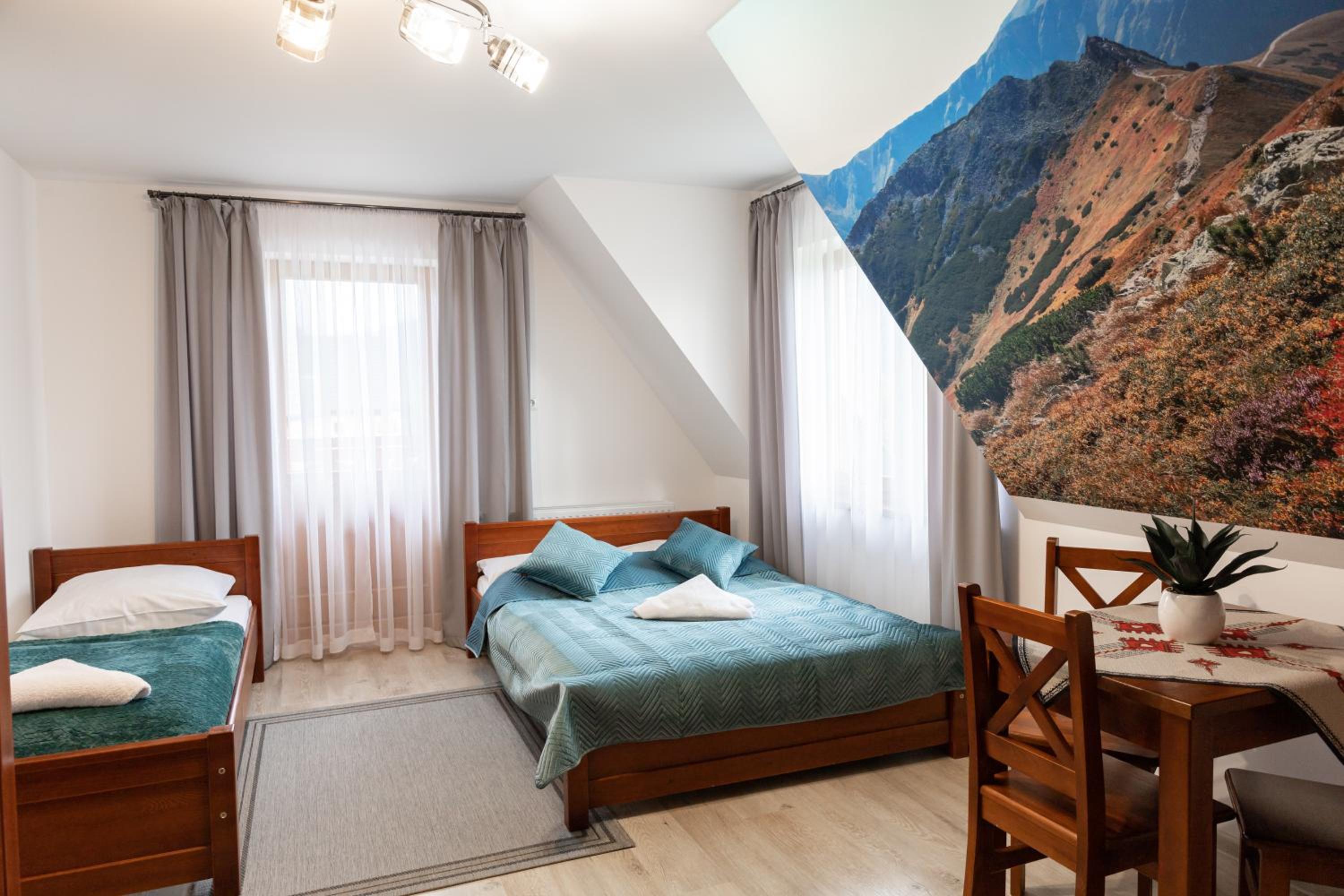 Family Room with Mountain View