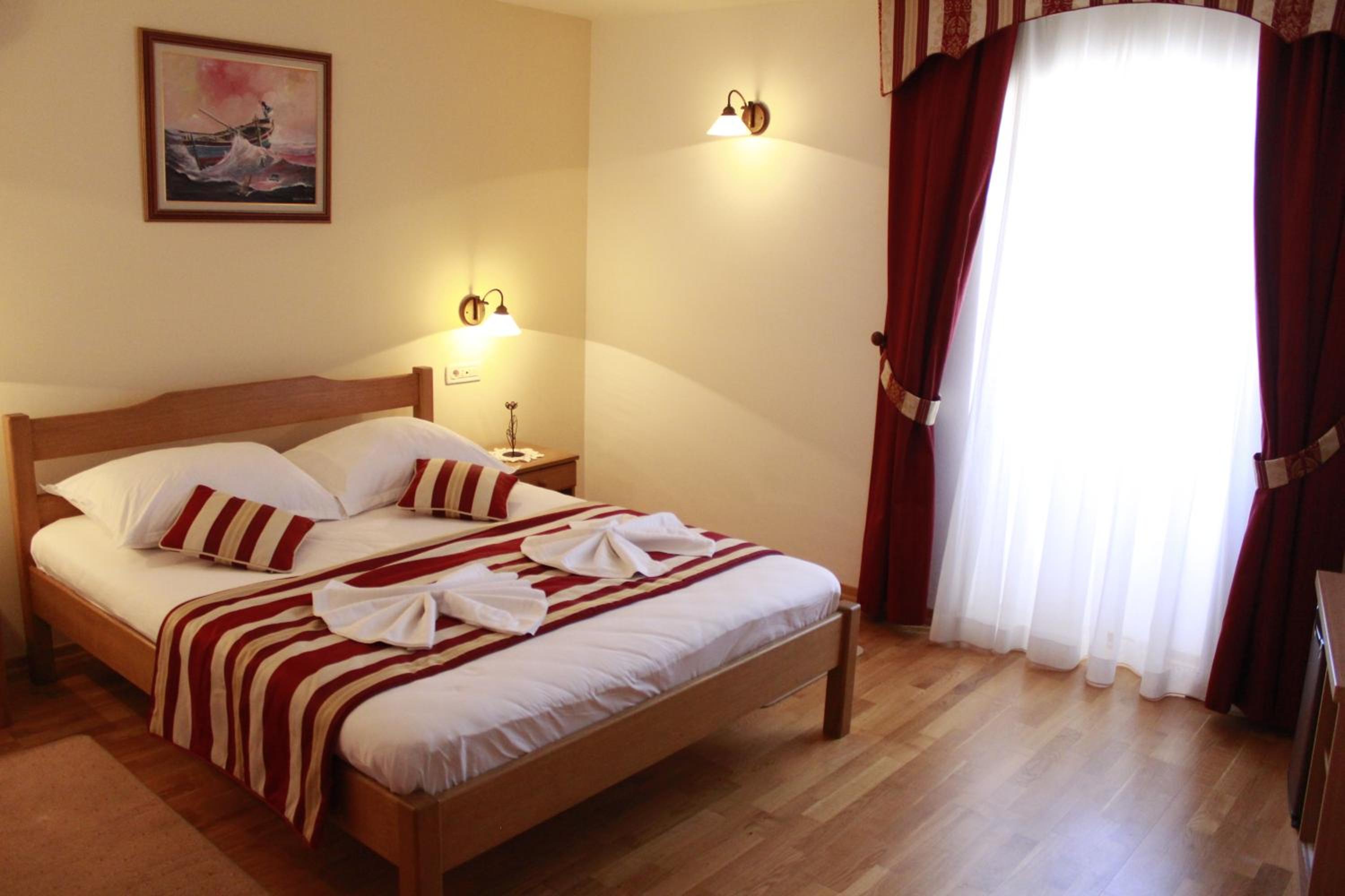 Junior Suite with Sea View - Photo 3