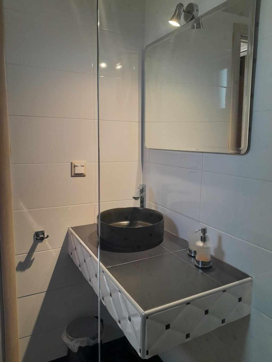 Basic Triple Room