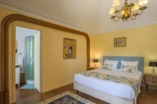 Queen Room with Balcony