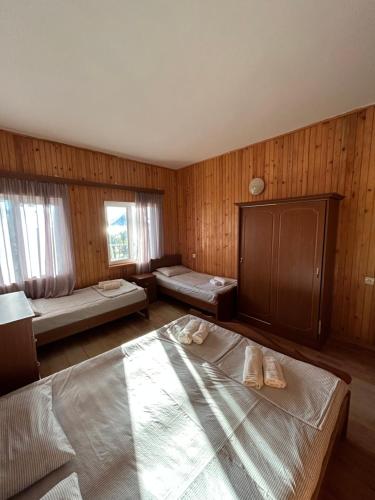 Quadruple Room with Sea View