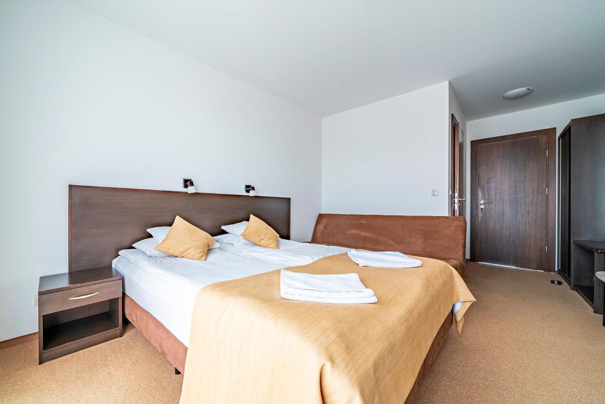 Triple Room with Balcony photo 2