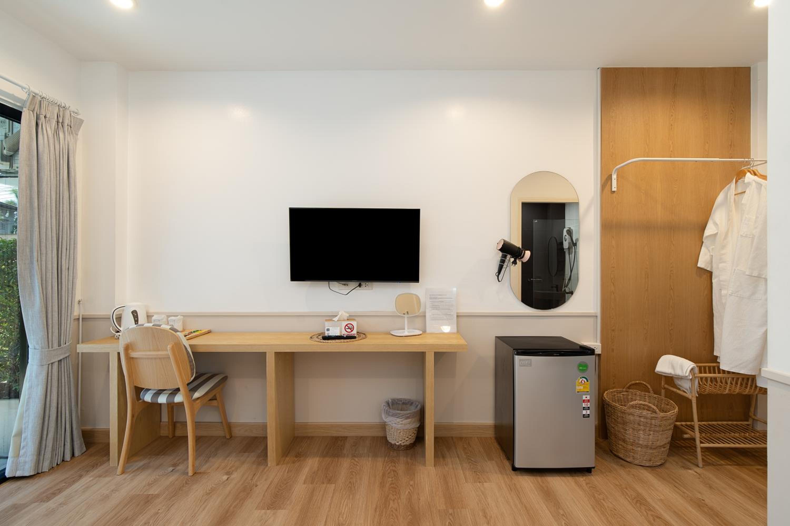 Standard Double Room - Photo 2