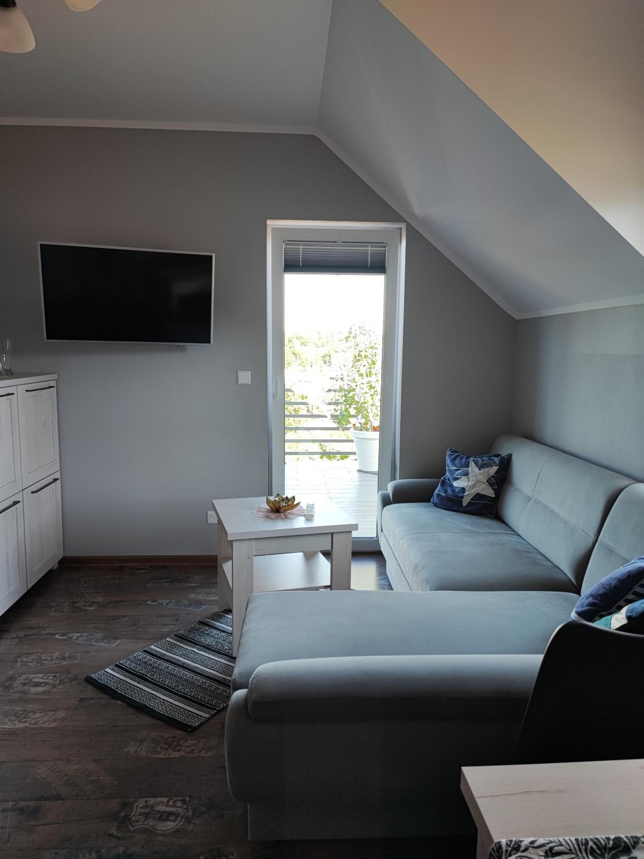 Suite with Balcony - Photo 15