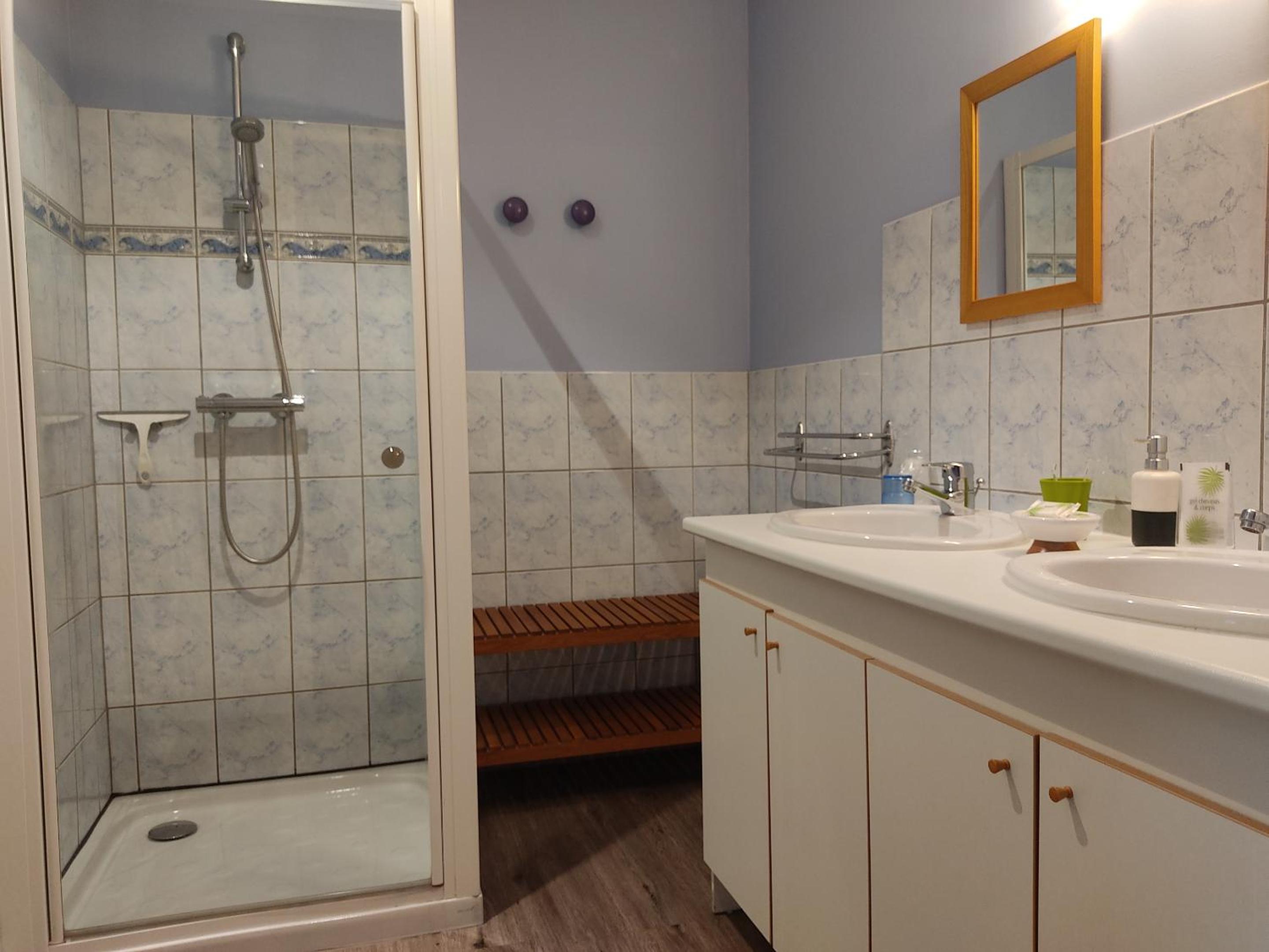Standard Suite photo 2