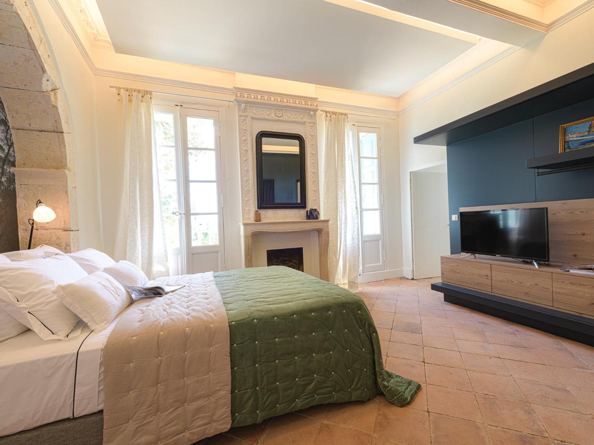 Deluxe Double Room photo 2