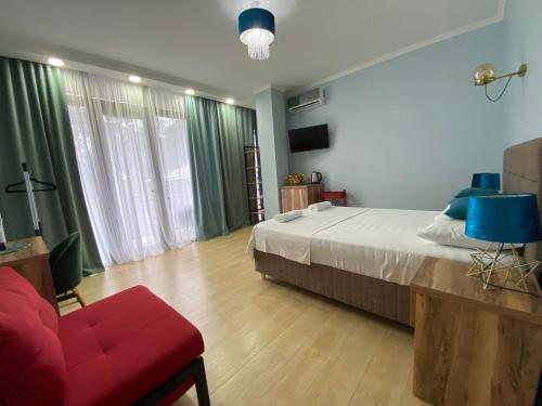 Double Room with Balcony photo 3