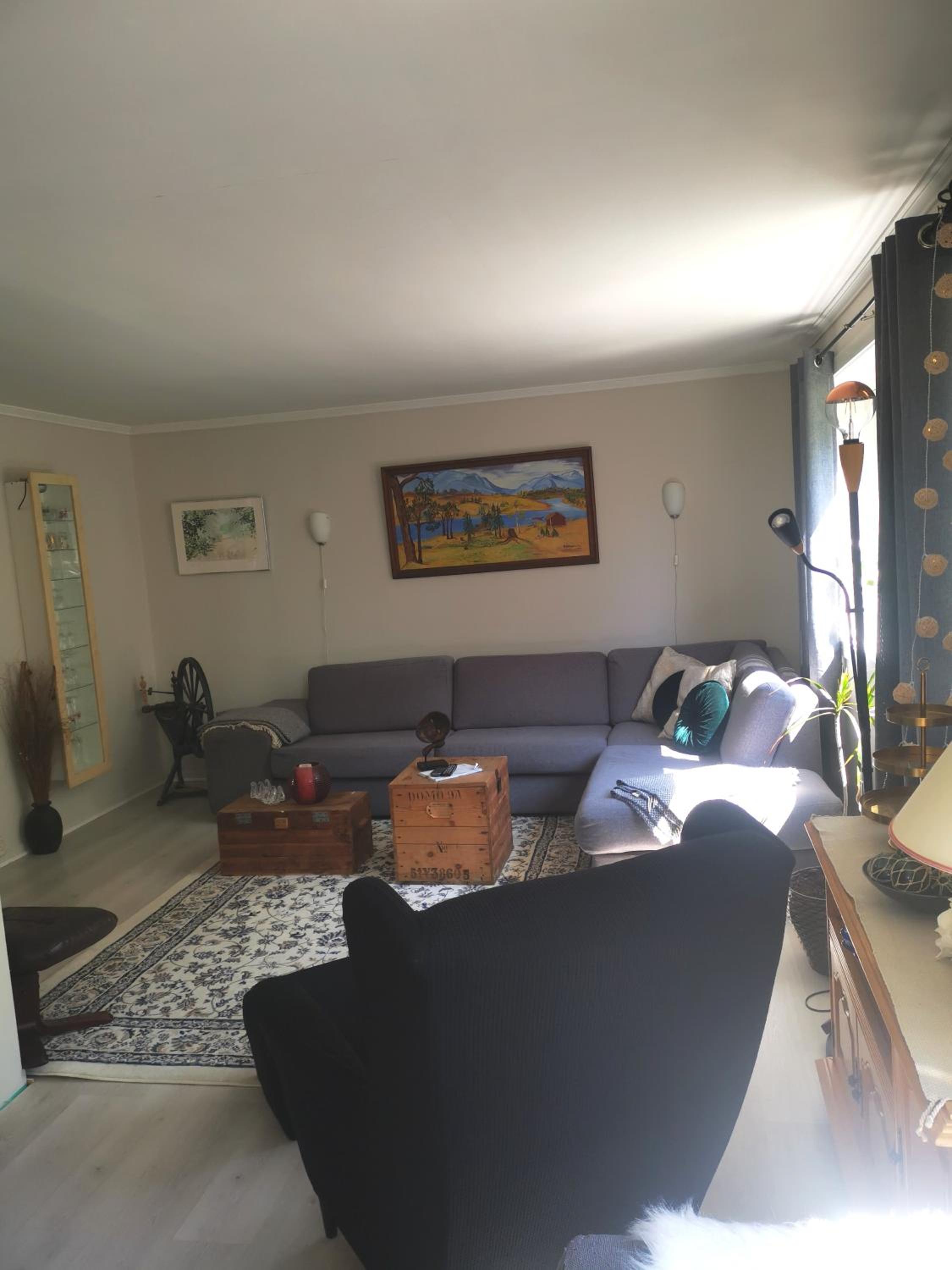 Three-Bedroom House - Photo 6