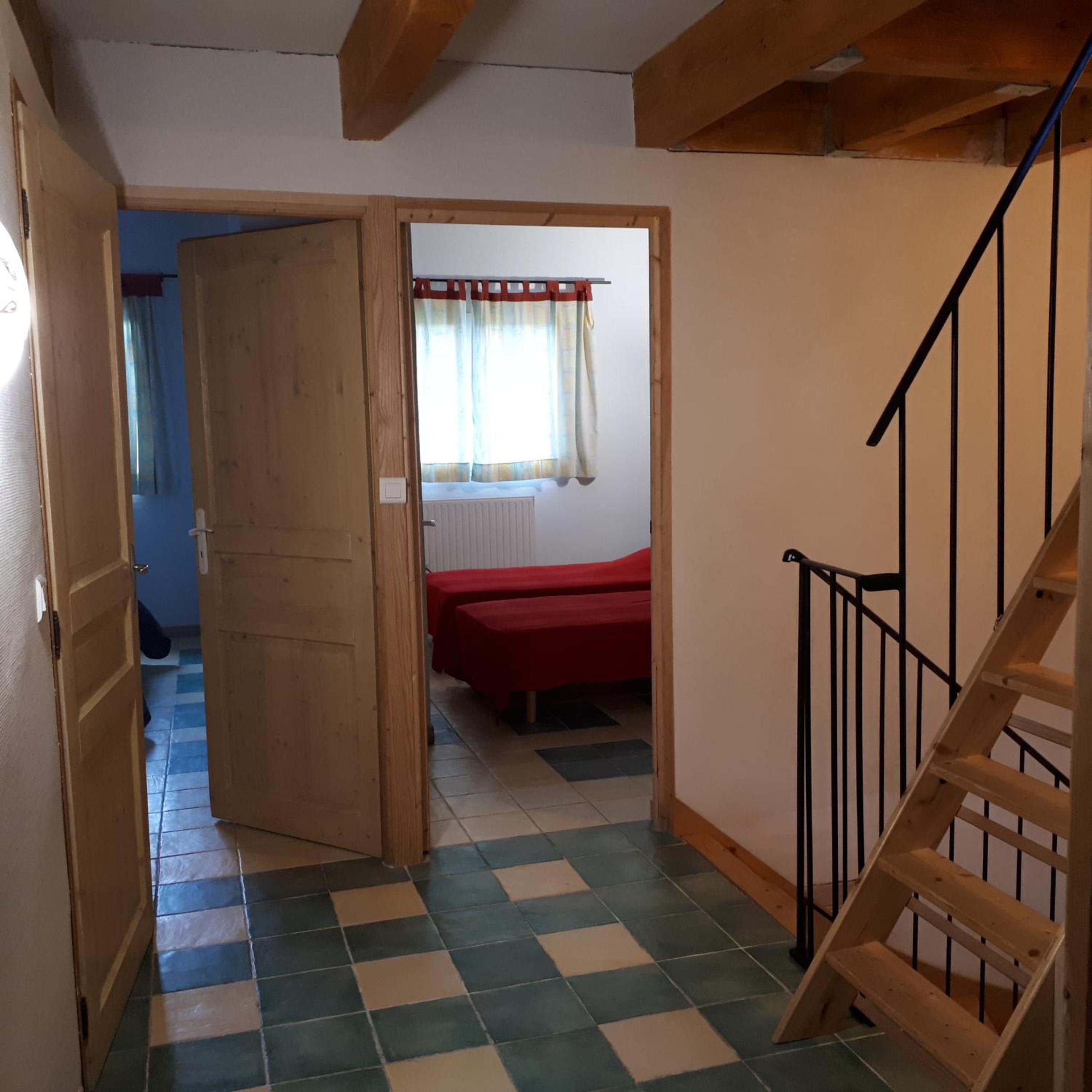 Four-Bedroom House "Anna" photo 1