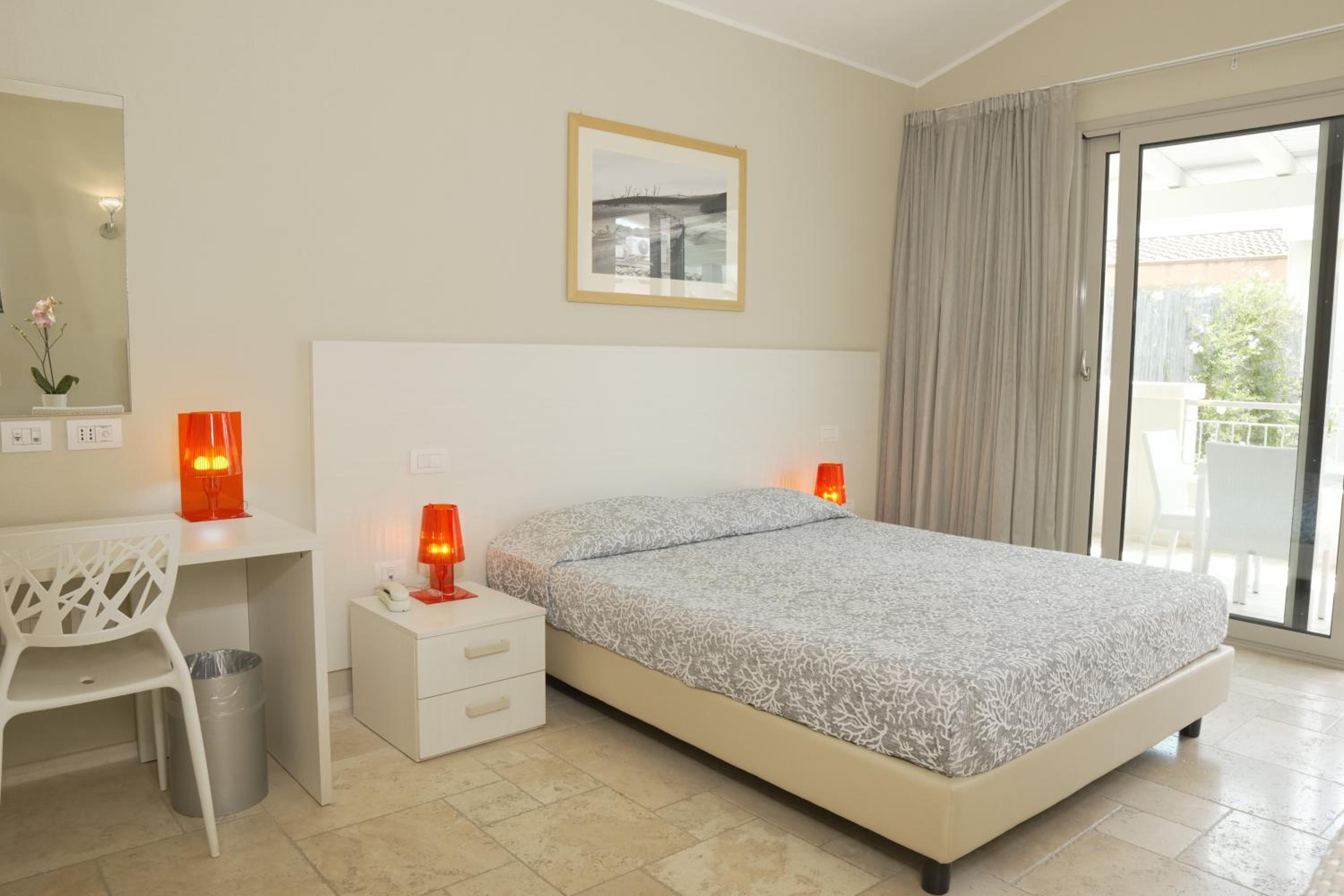 Triple Room with Terrace