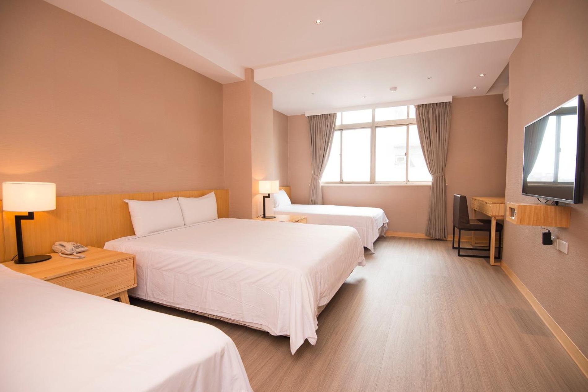 Standard Quadruple Room