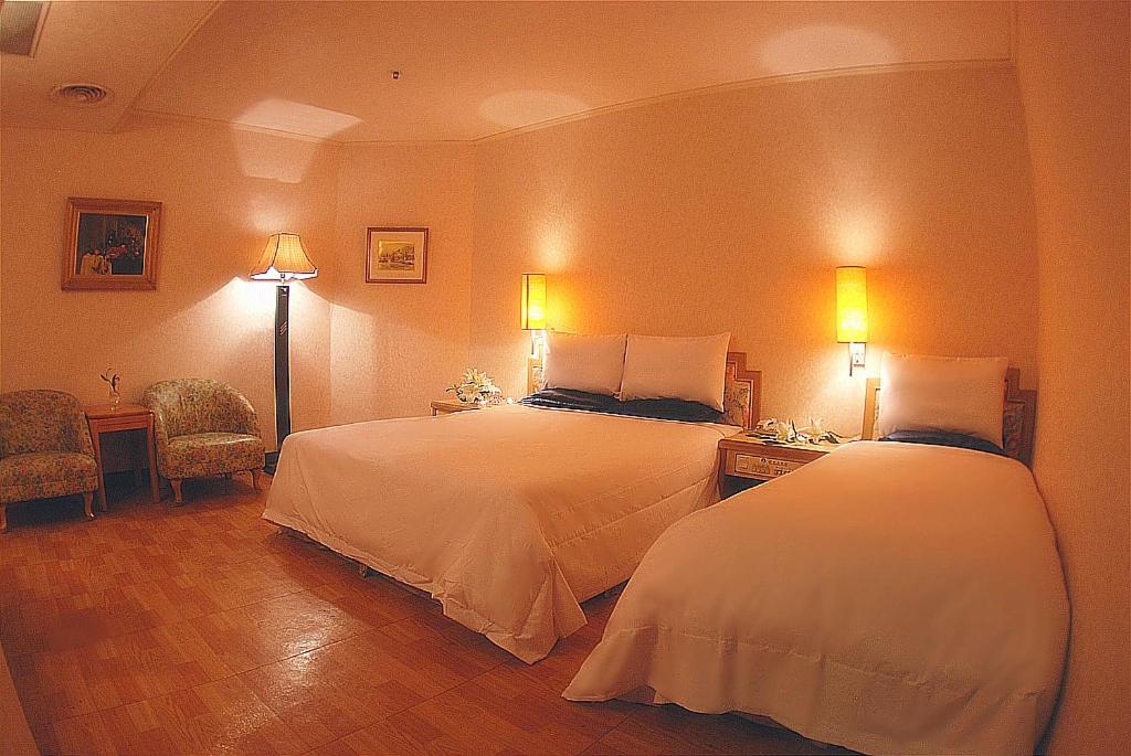 Economy Triple Room