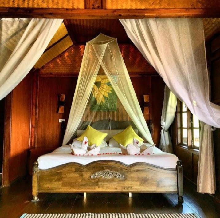 Junior Suite with Balcony