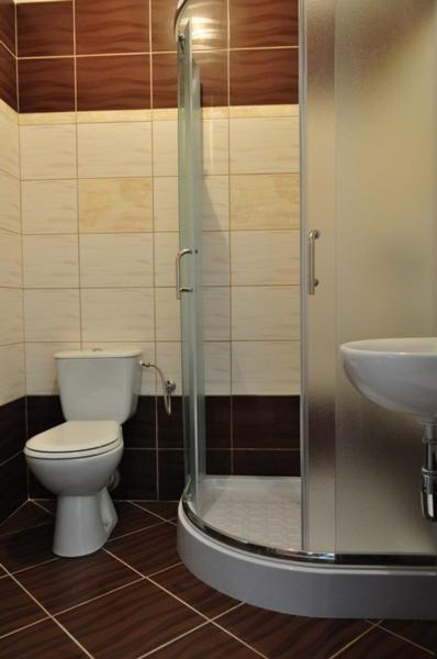 Basic Triple Room photo 3