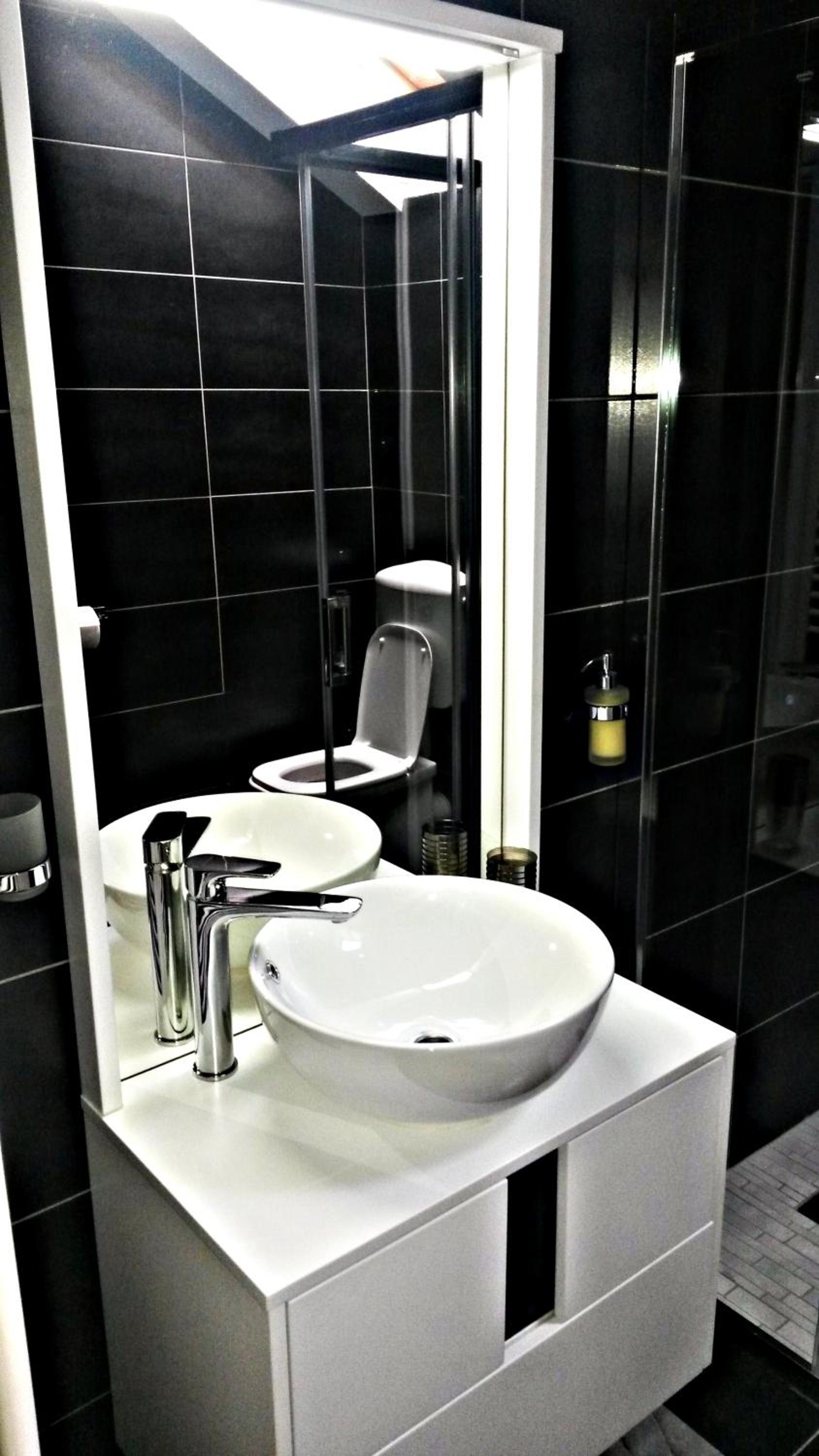 Two-Bedroom Apartment - Photo 6