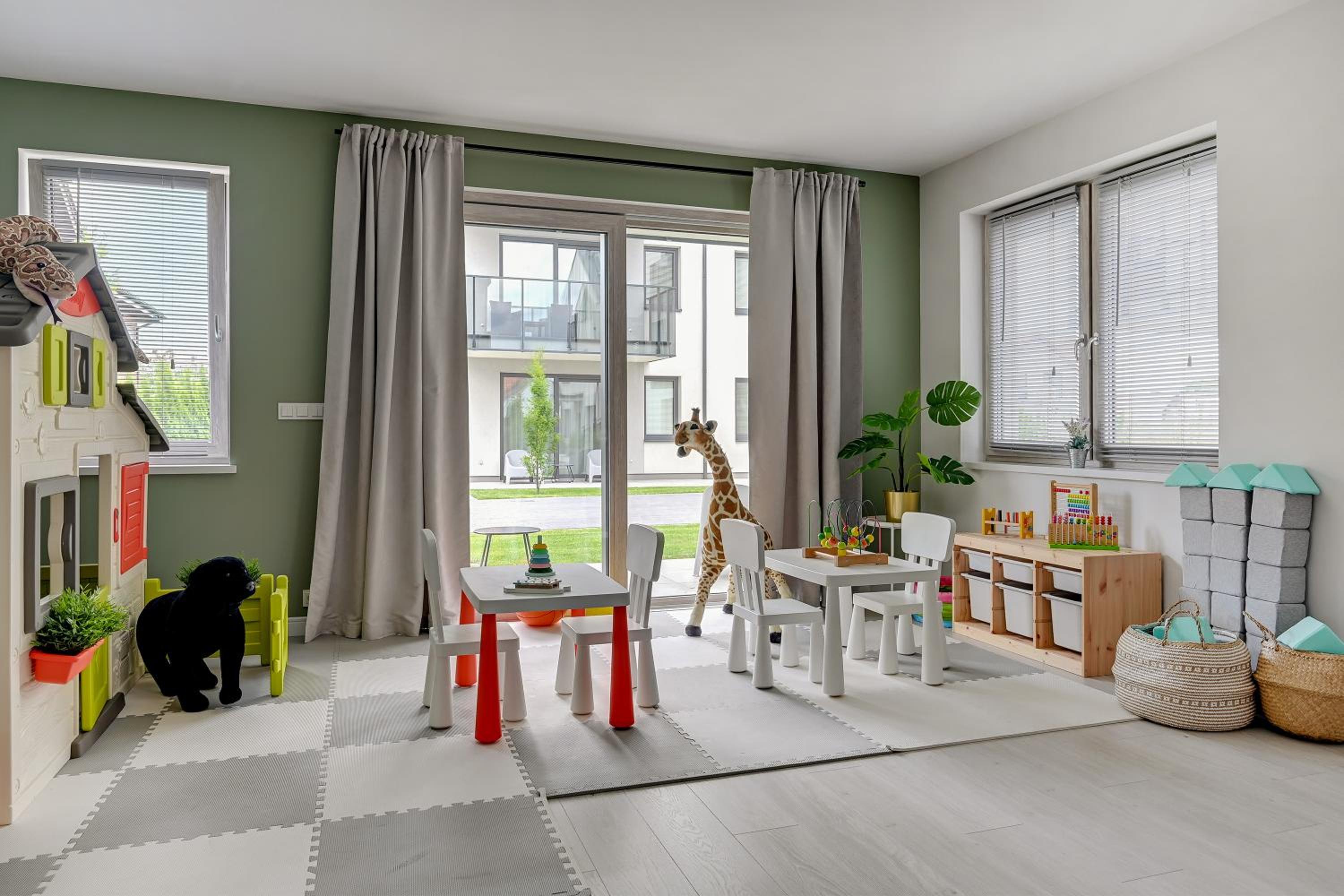 One-Bedroom Apartment