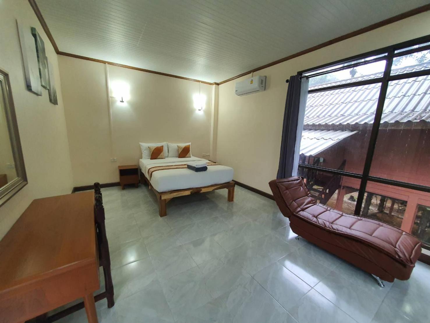 Family bungalow - Water Front - Photo 2