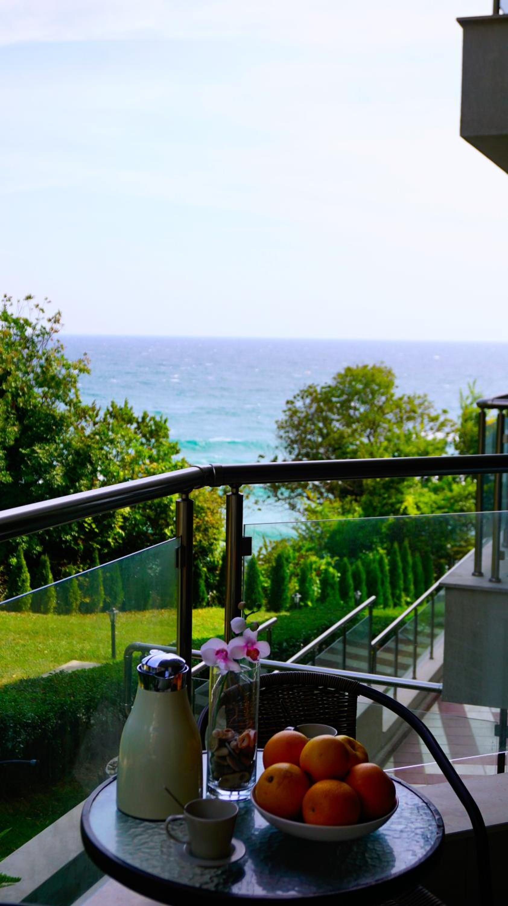 Apartment with Sea View