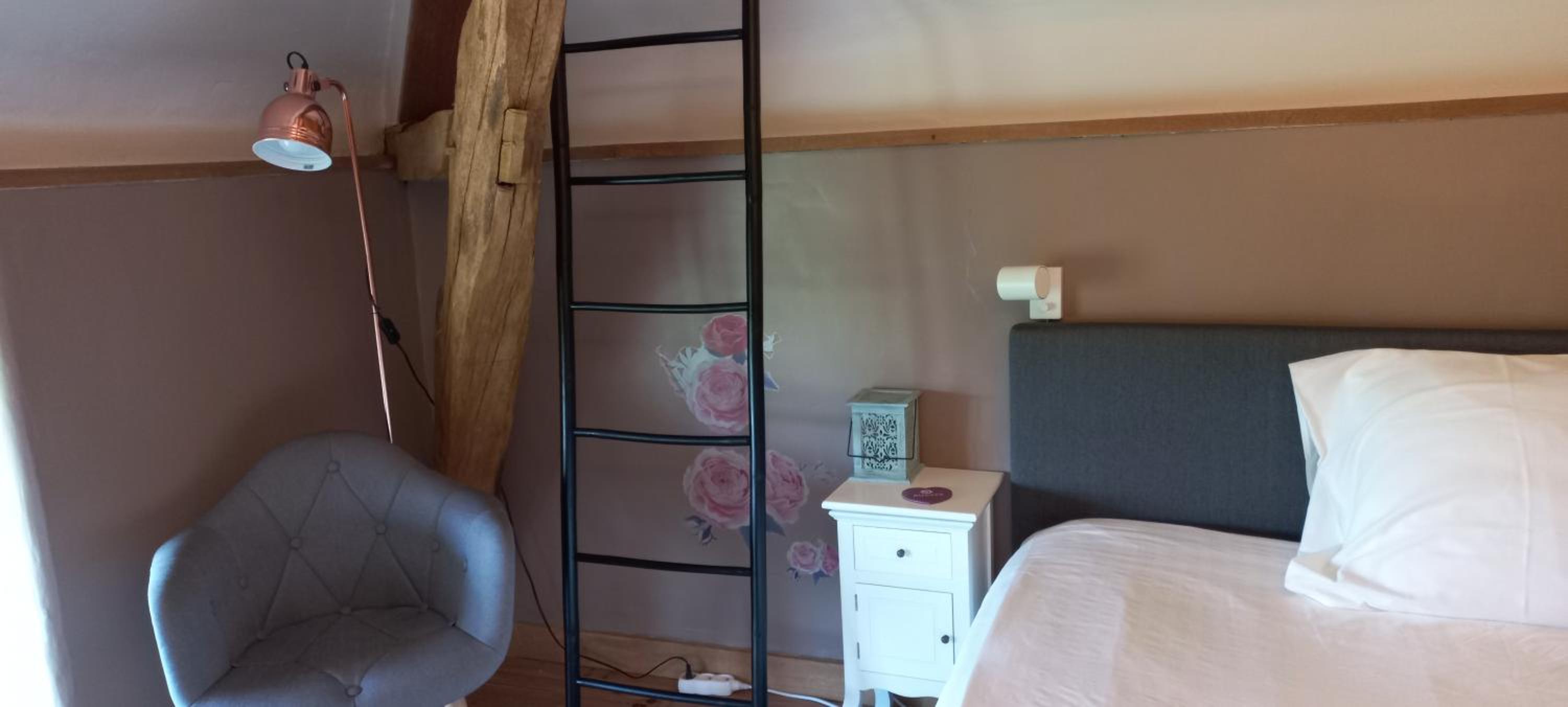 Family Suite - Photo 9