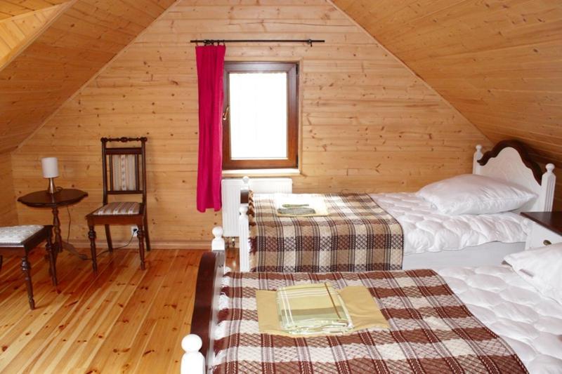 Four-Bedroom House - Photo 5