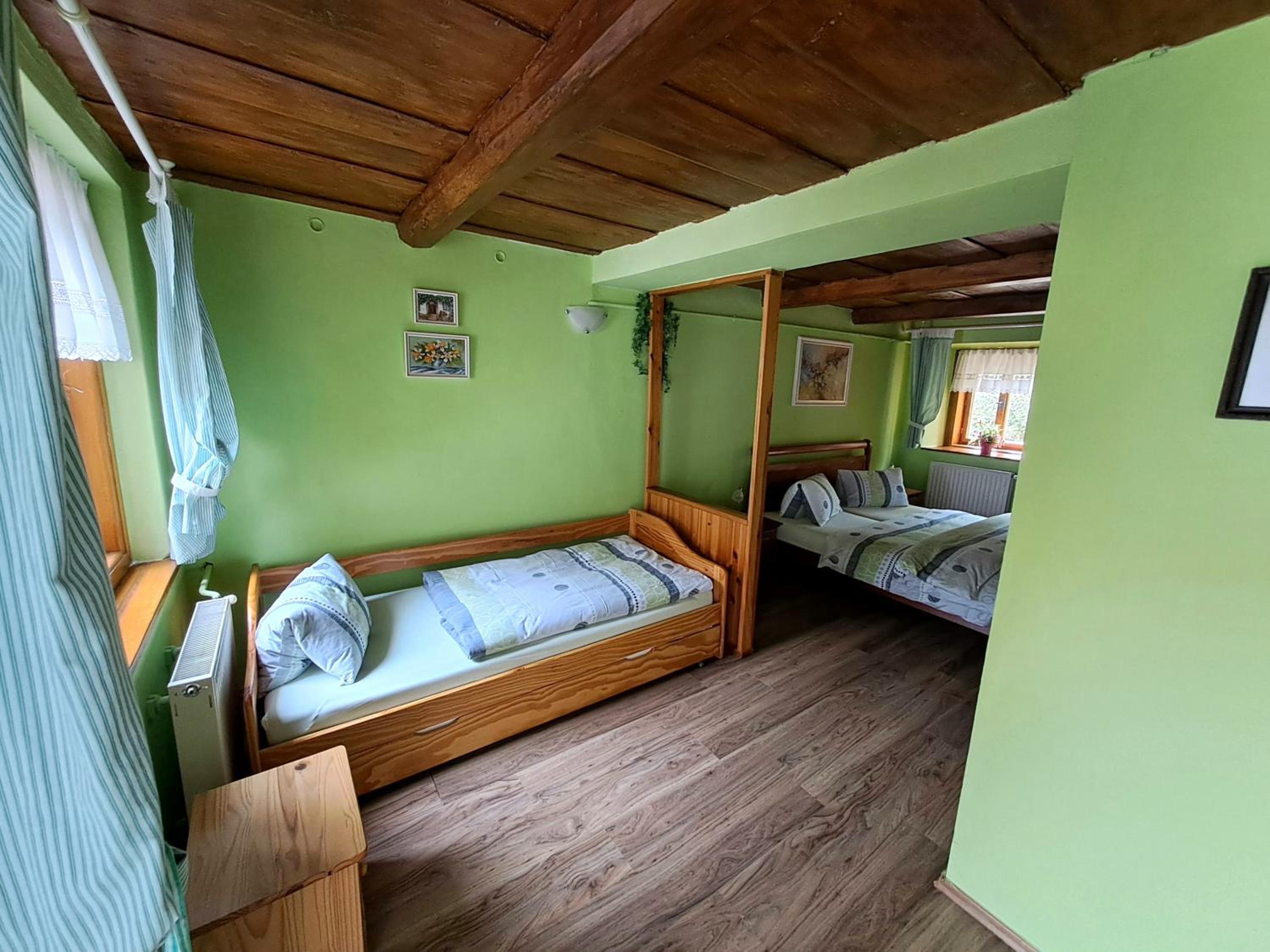 Quadruple Room with Private External Bathroom photo 2