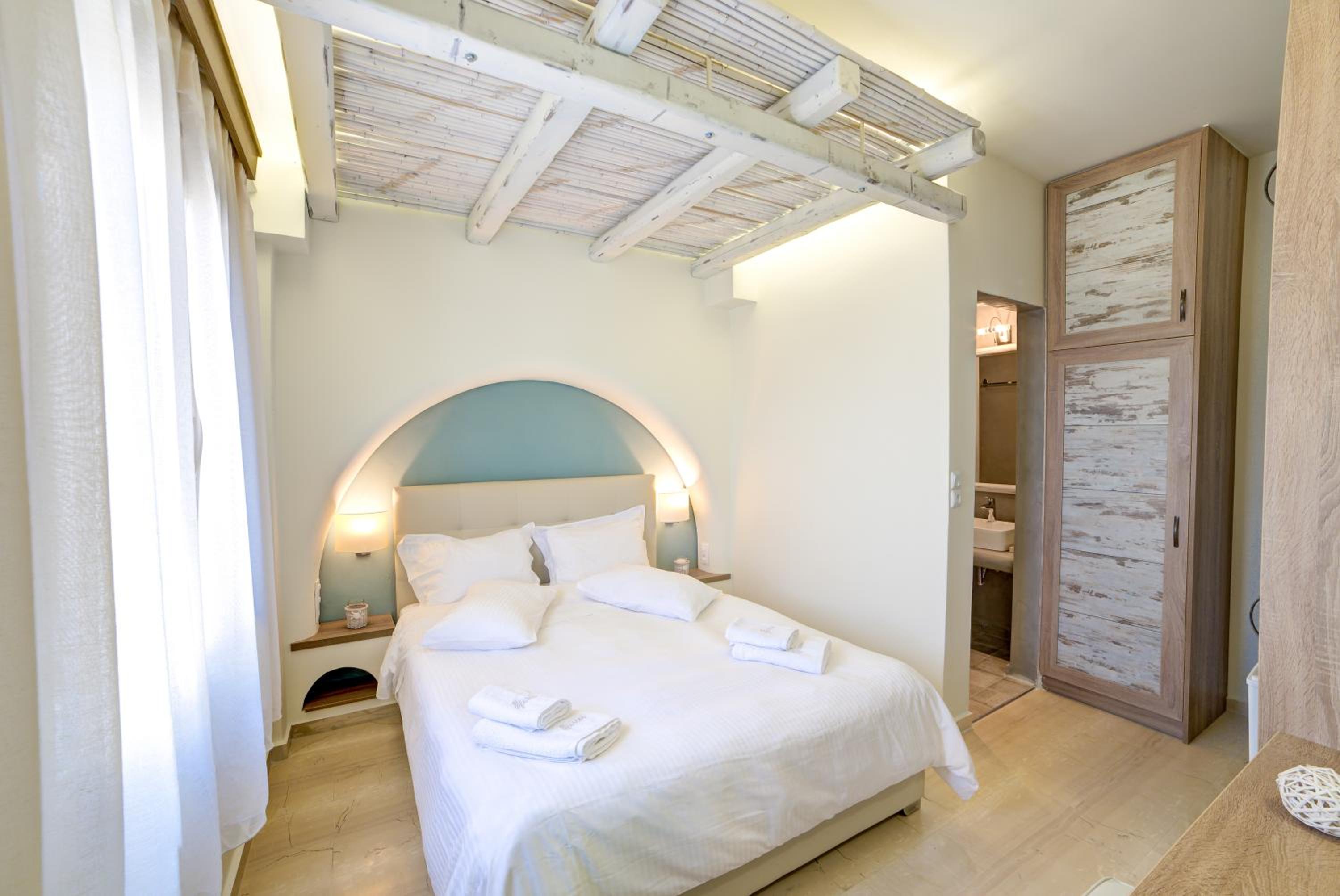 Economy Double Room without Balcony  photo 2