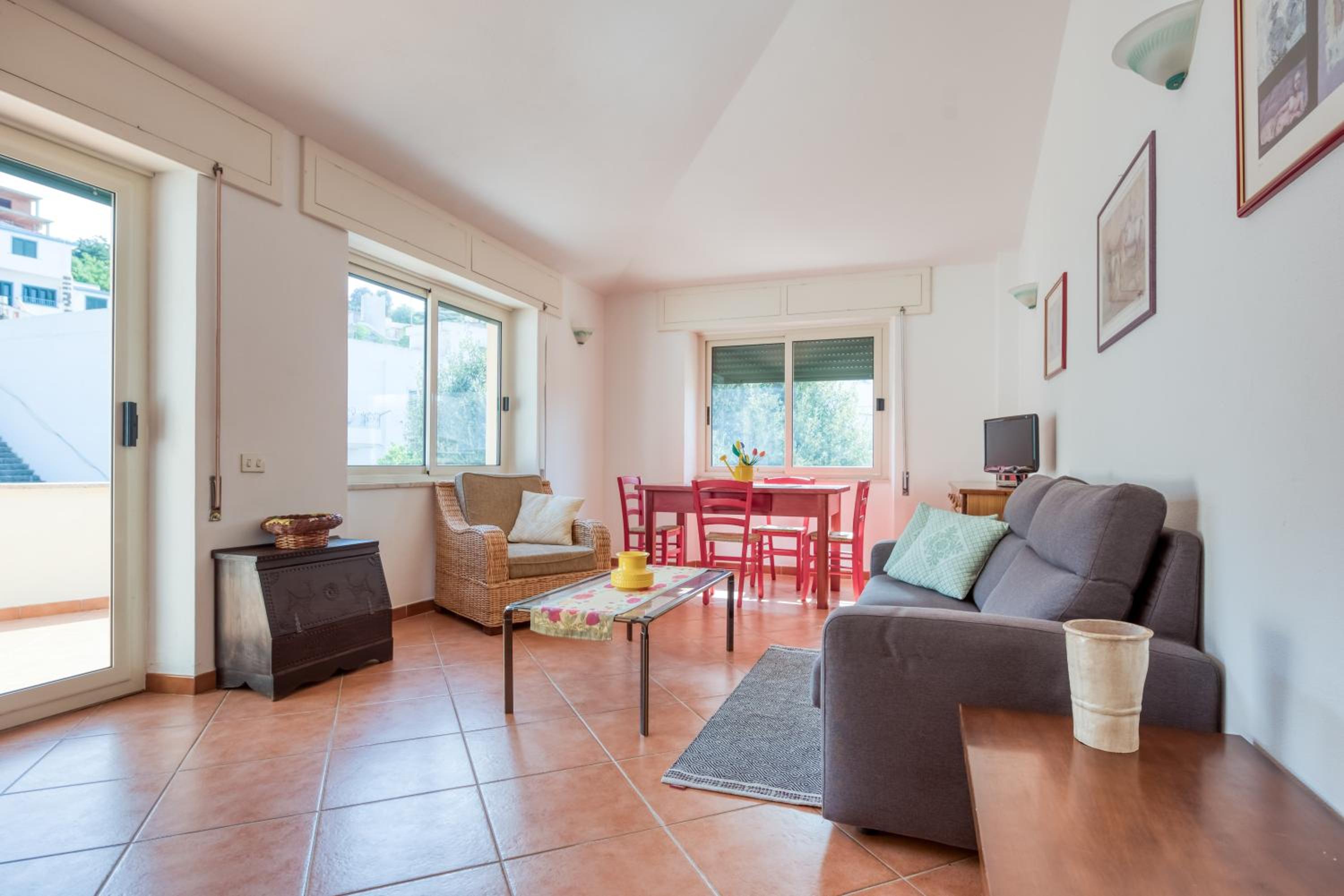 Apartment with Terrace (Annex)