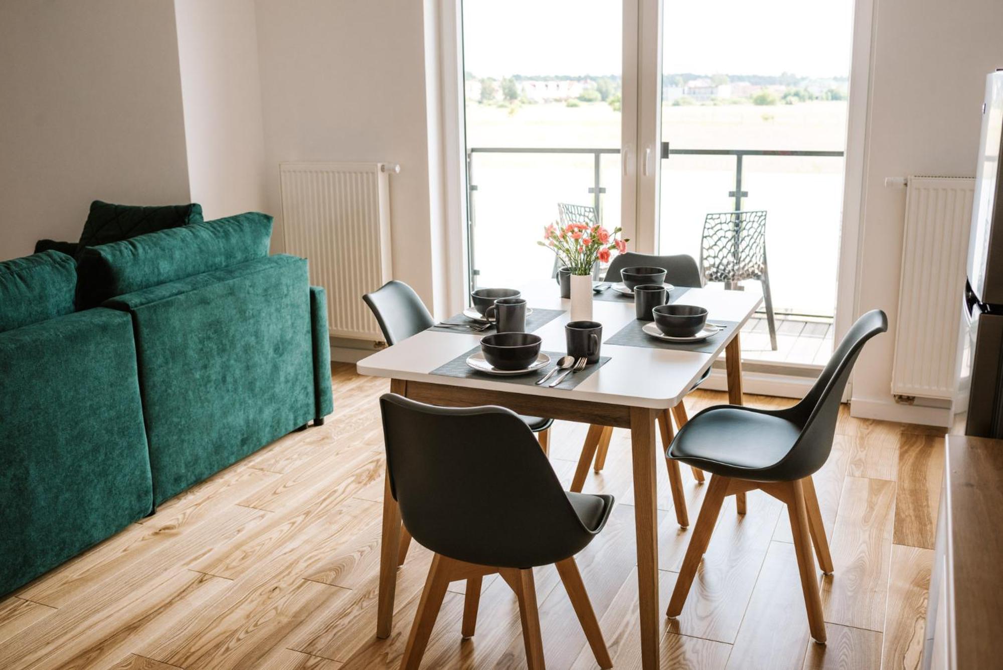 Deluxe Queen Suite