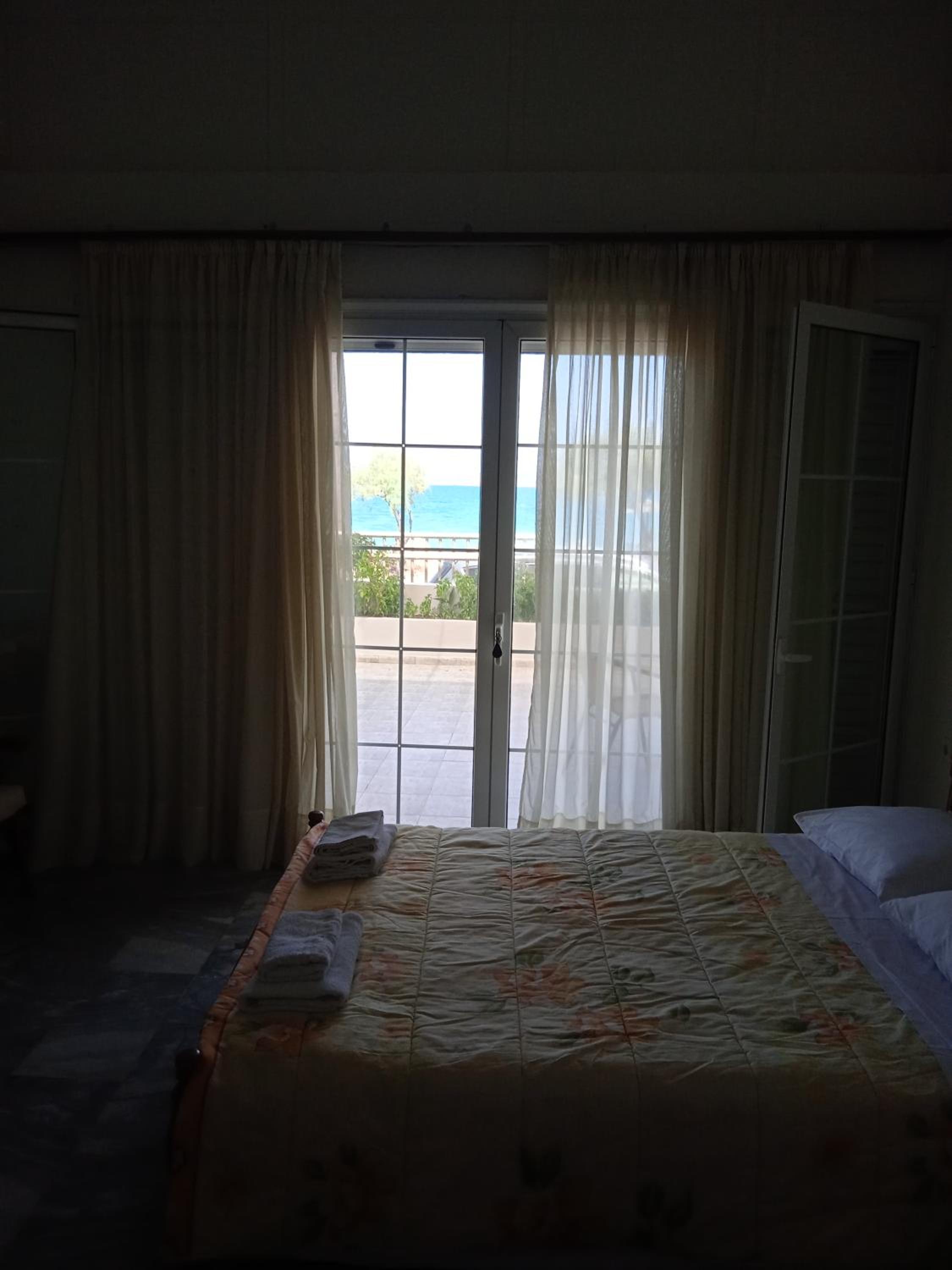 Family Room with Sea View