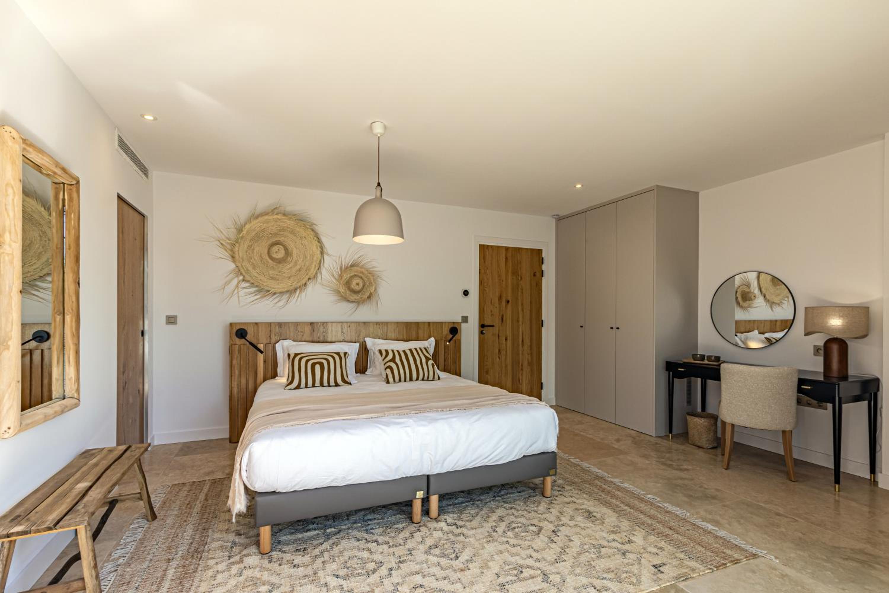 King Room with Sea View - Photo 3