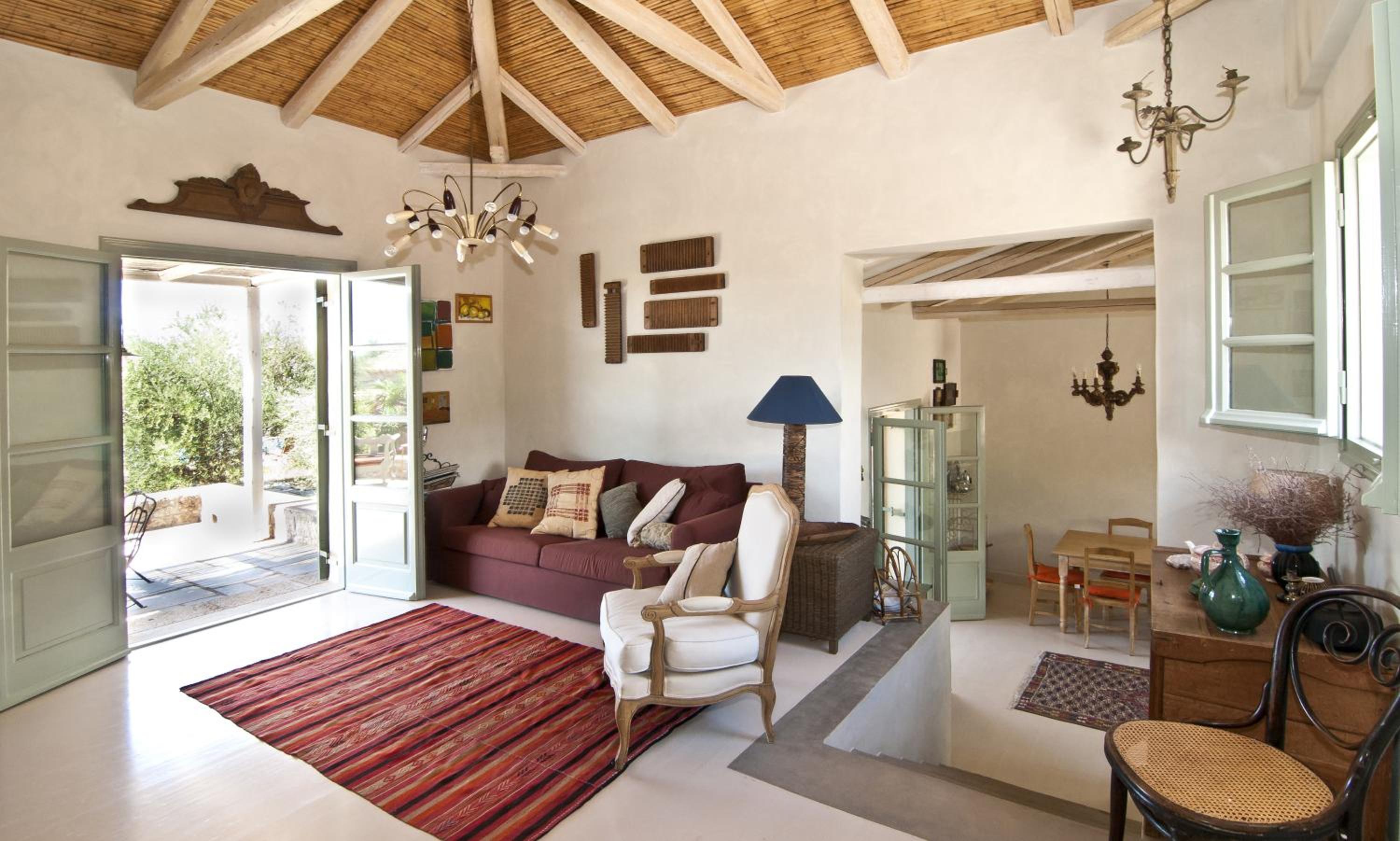 Deluxe Bungalow with Sea View (4 Adults) photo 3