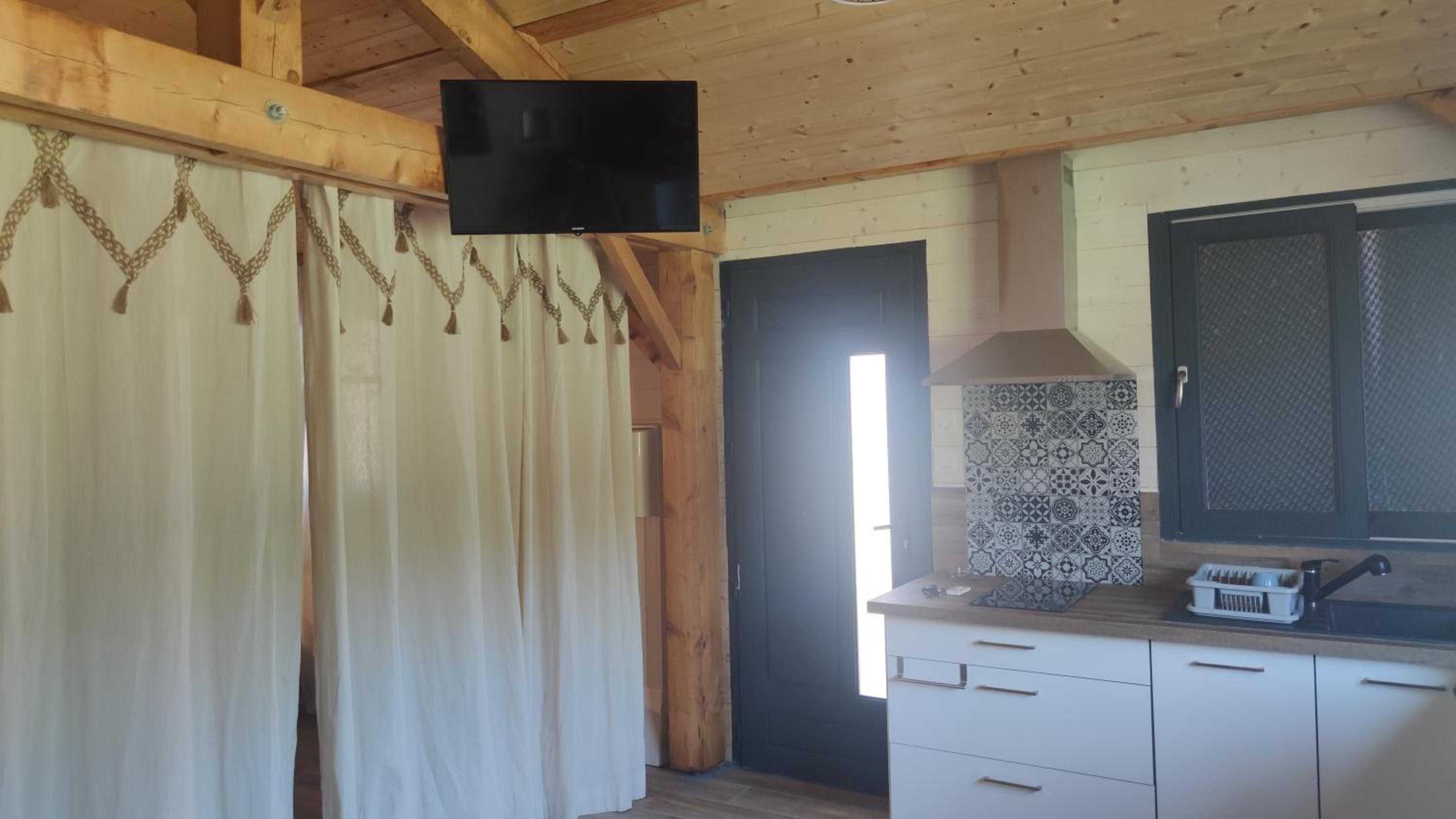 Chalet - Photo 3