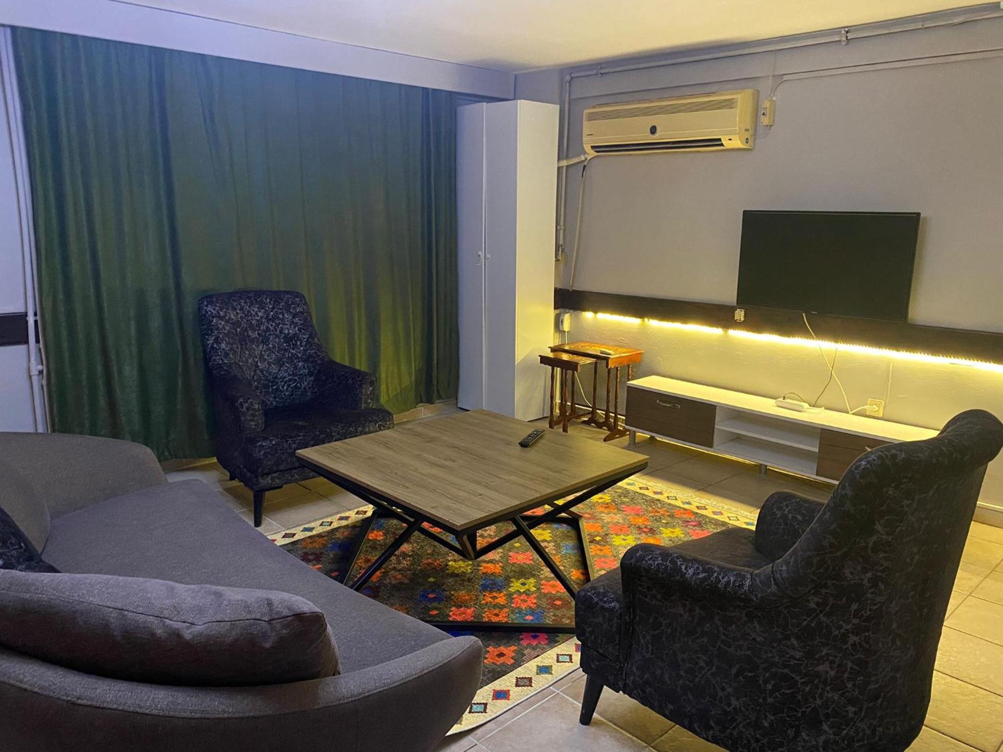 Large Double Room photo 2