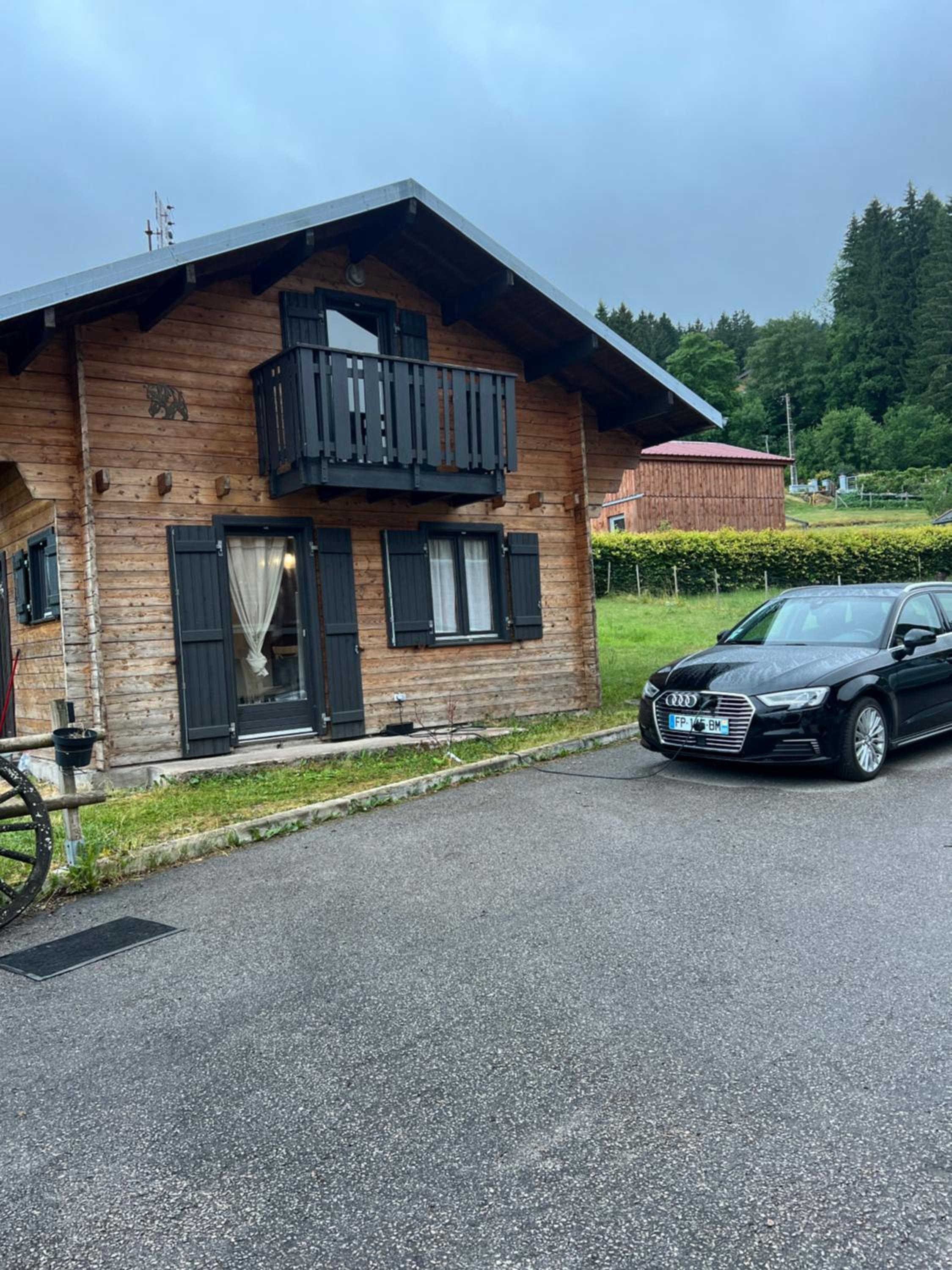 Three-Bedroom Chalet photo 2