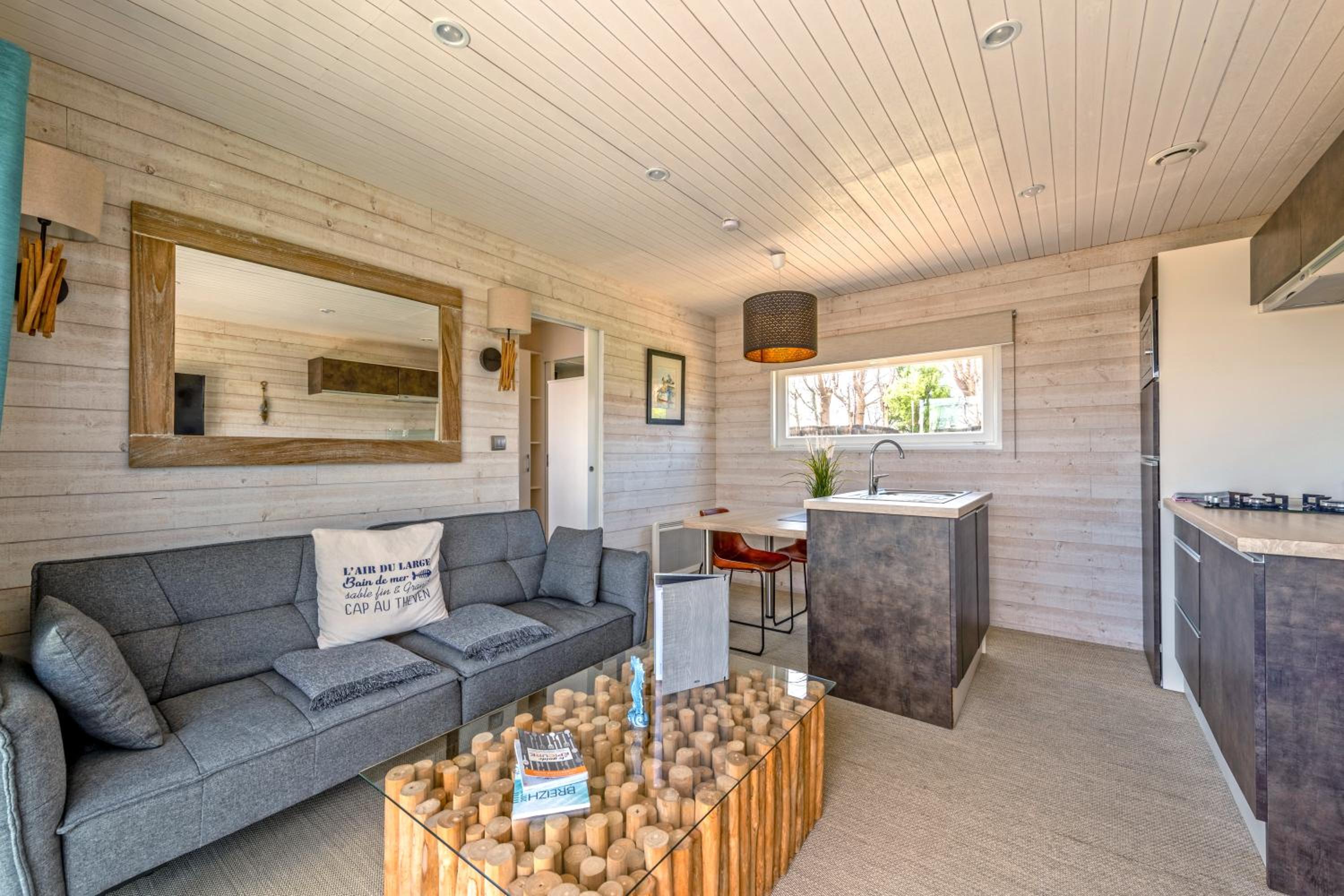Bungalow Suite with Sea View, Roof Top Terrasse and Private SPA photo 1